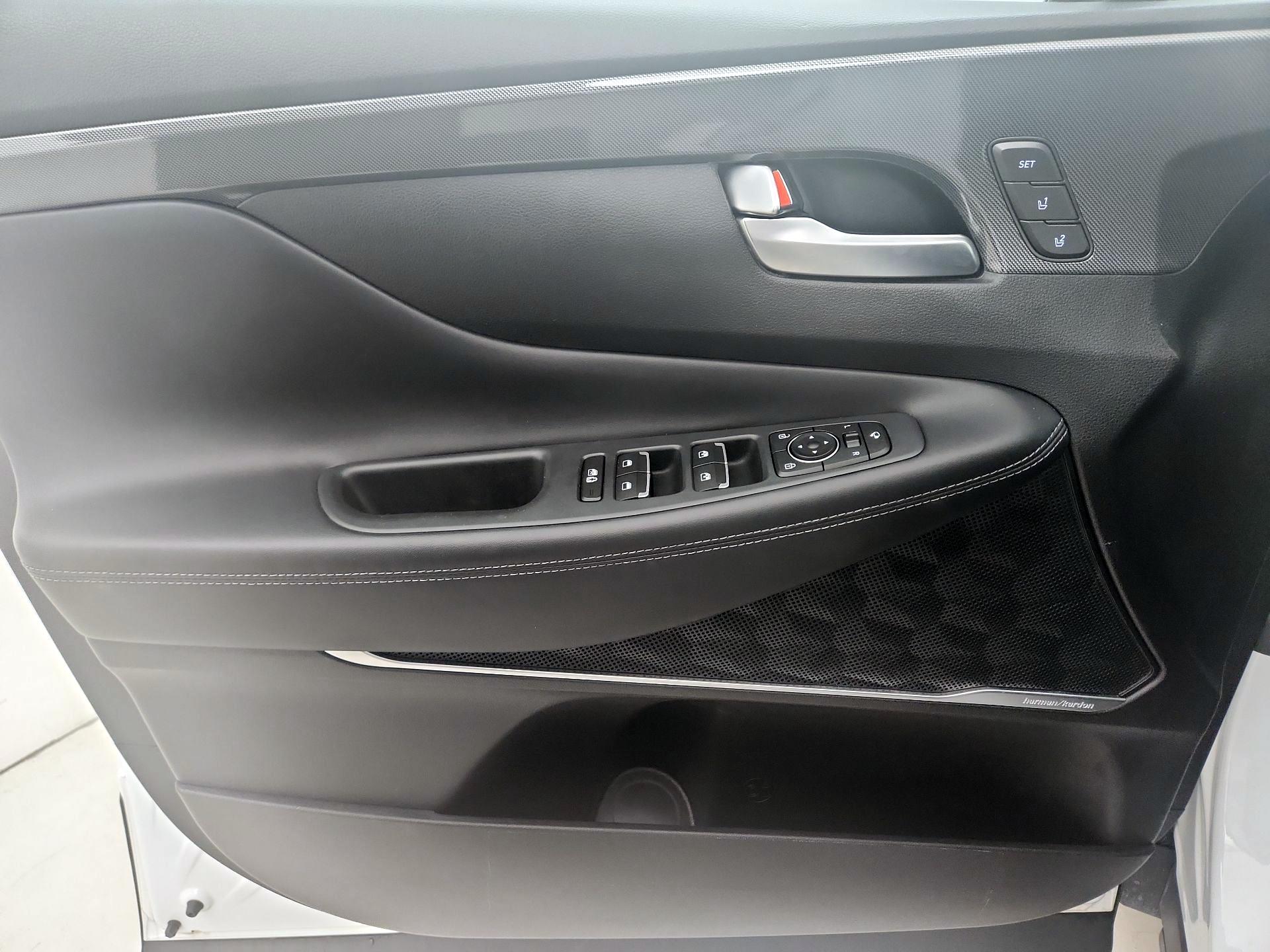 Thumbnail: 2022 Hyundai Santa Fe - 12