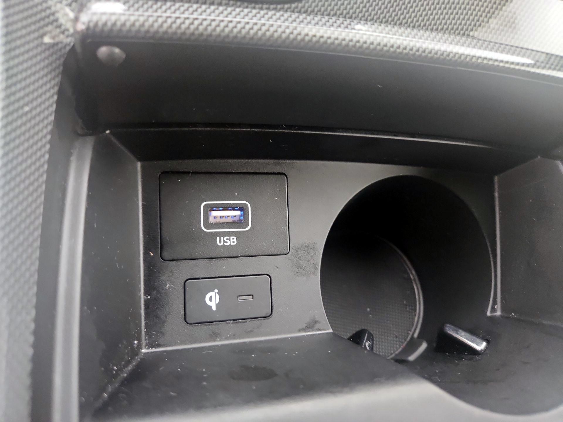 Thumbnail: 2022 Hyundai Santa Fe - 19