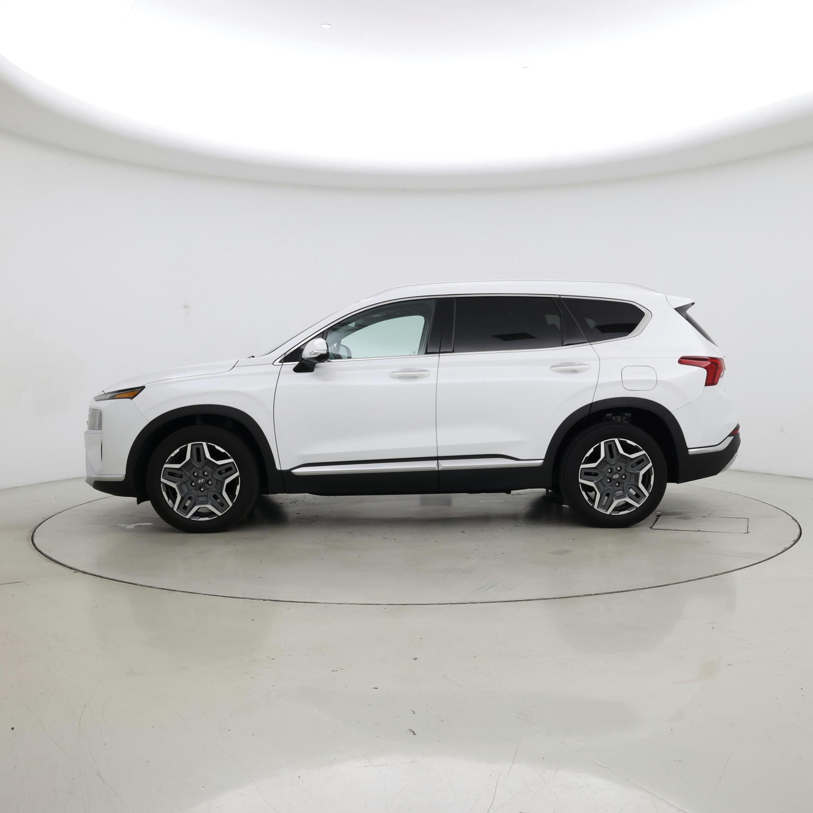 Thumbnail: 2022 Hyundai Santa Fe - 3