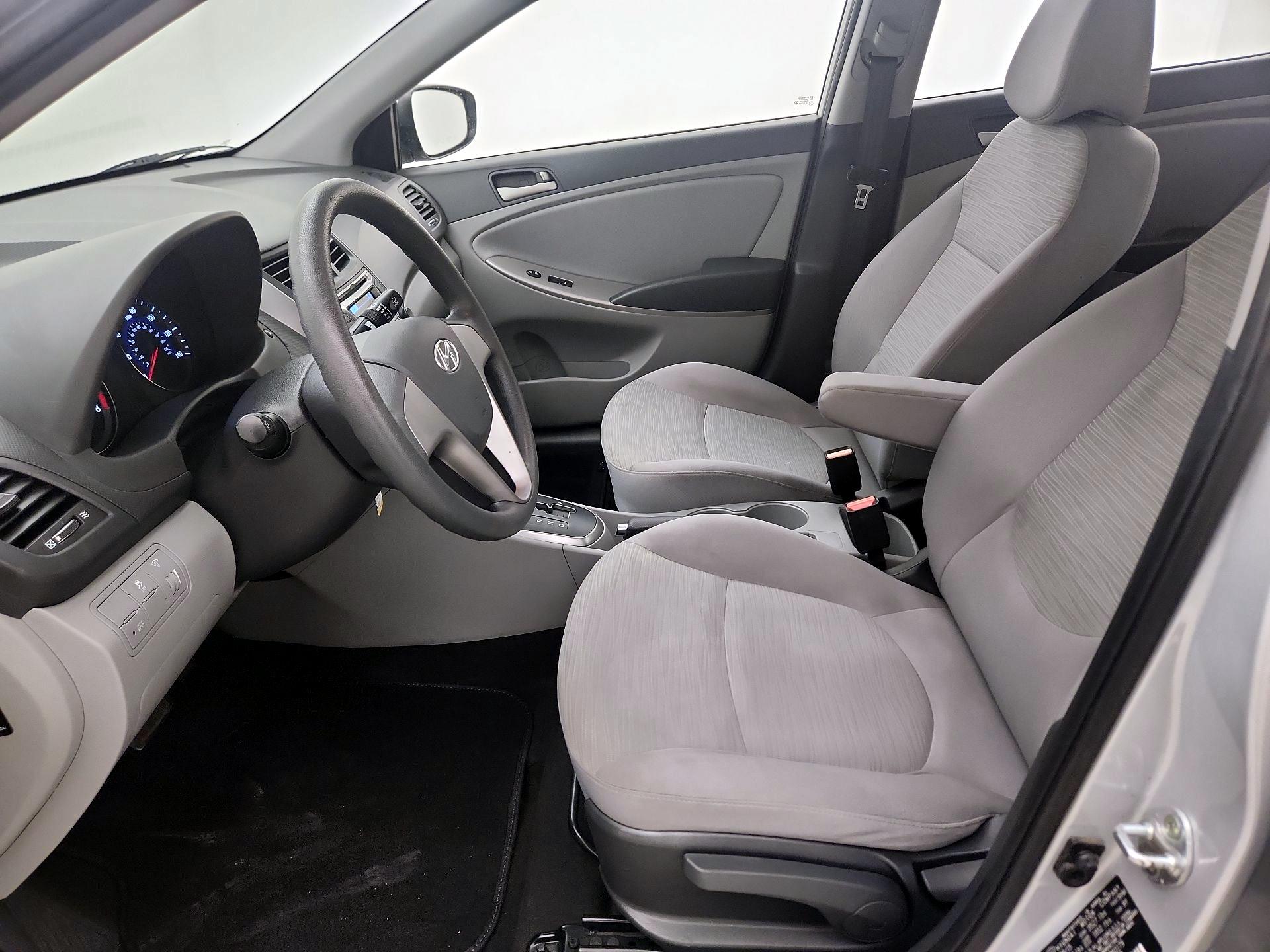 Thumbnail: 2016 Hyundai Accent - 11