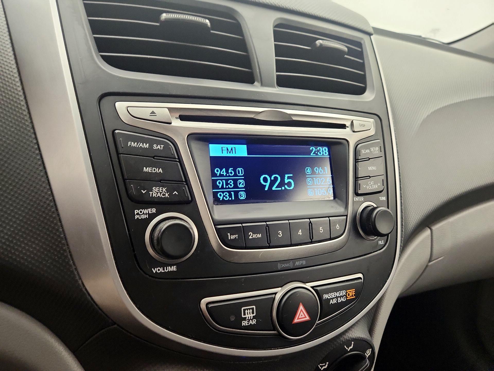 Thumbnail: 2016 Hyundai Accent - 14