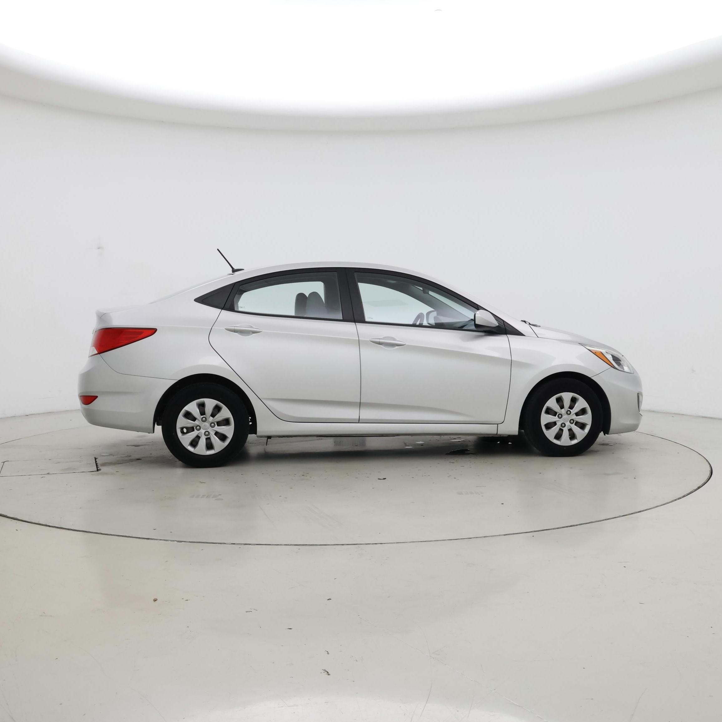 Thumbnail: 2016 Hyundai Accent - 7