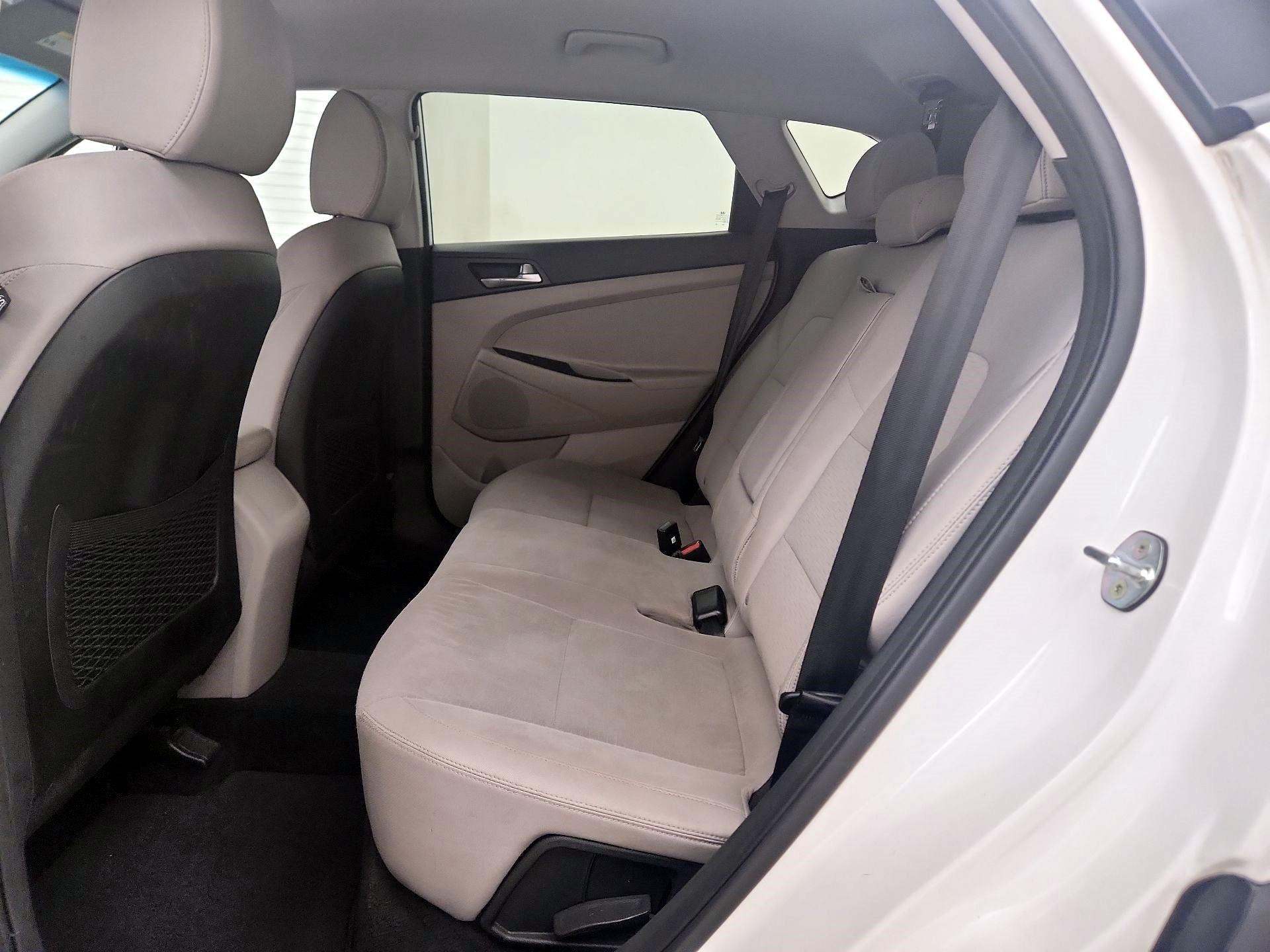 Thumbnail: 2020 Hyundai Tucson - 19