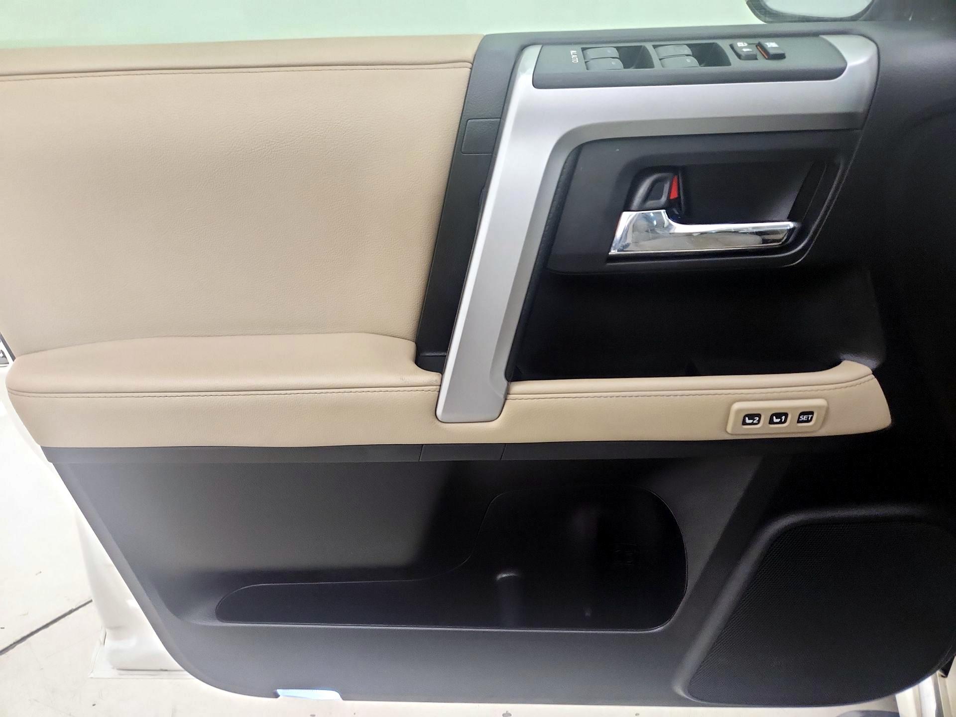 Thumbnail: 2021 Toyota 4Runner - 12