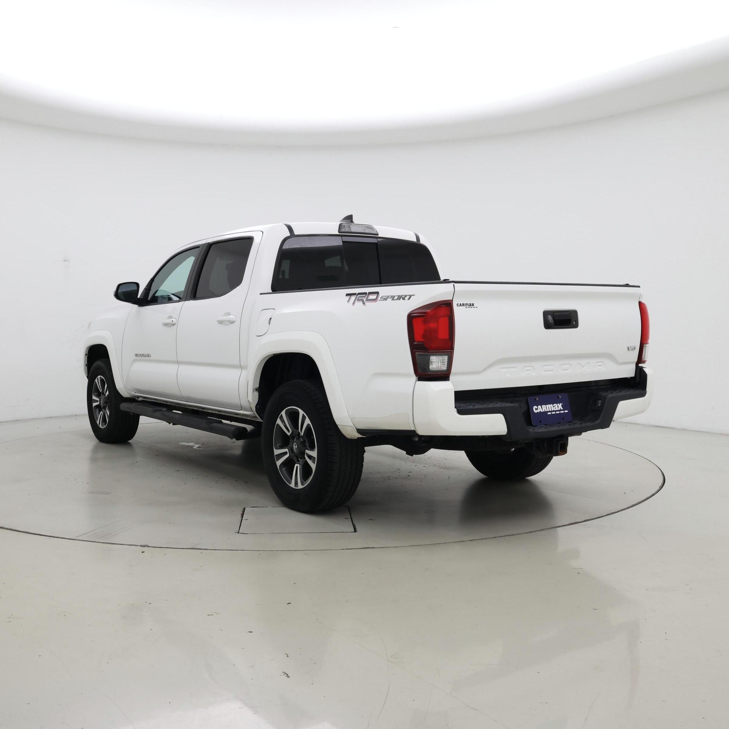 Thumbnail: 2018 Toyota Tacoma - 2