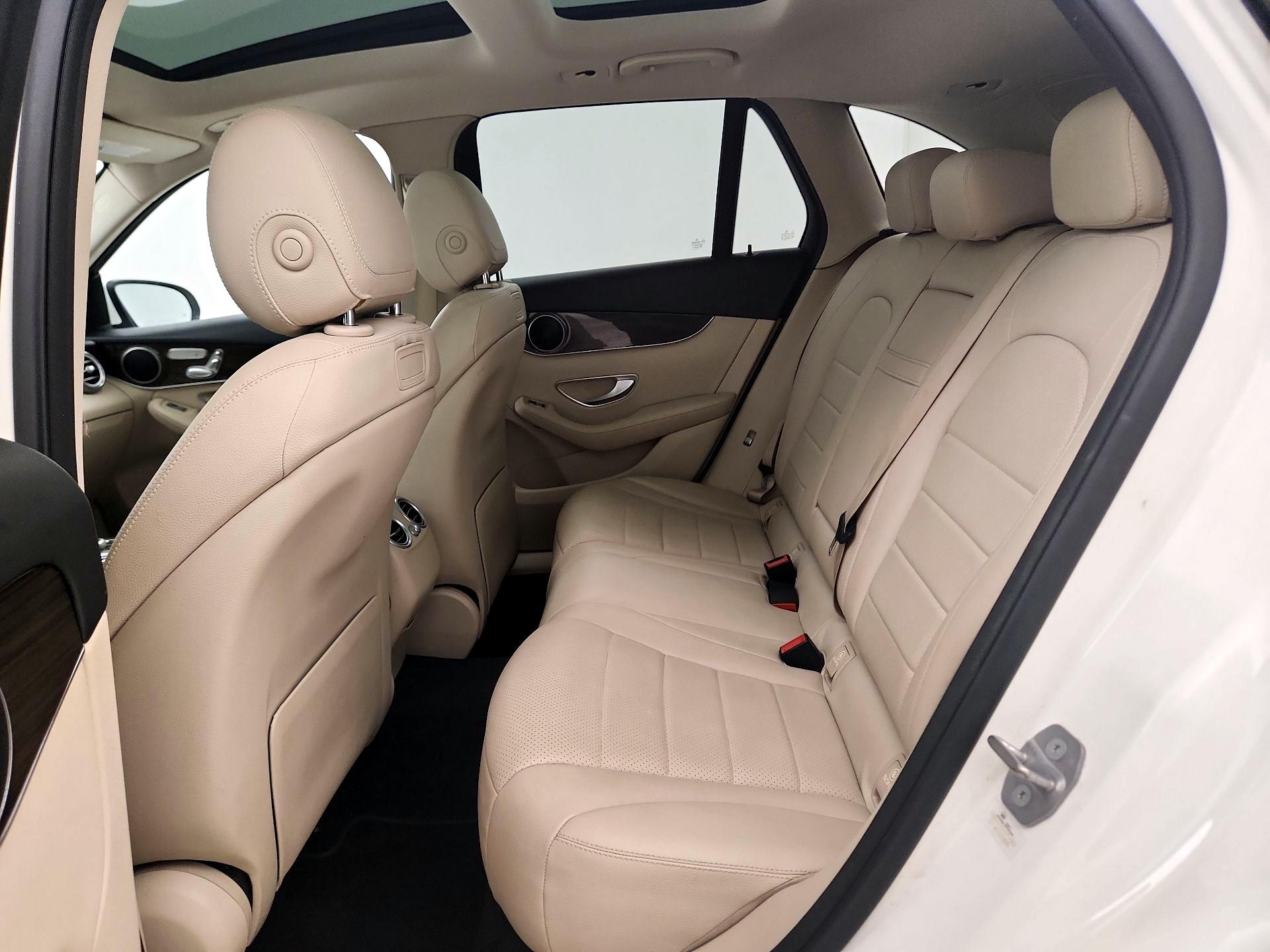 Thumbnail: 2018 Mercedes-Benz GLC - 20