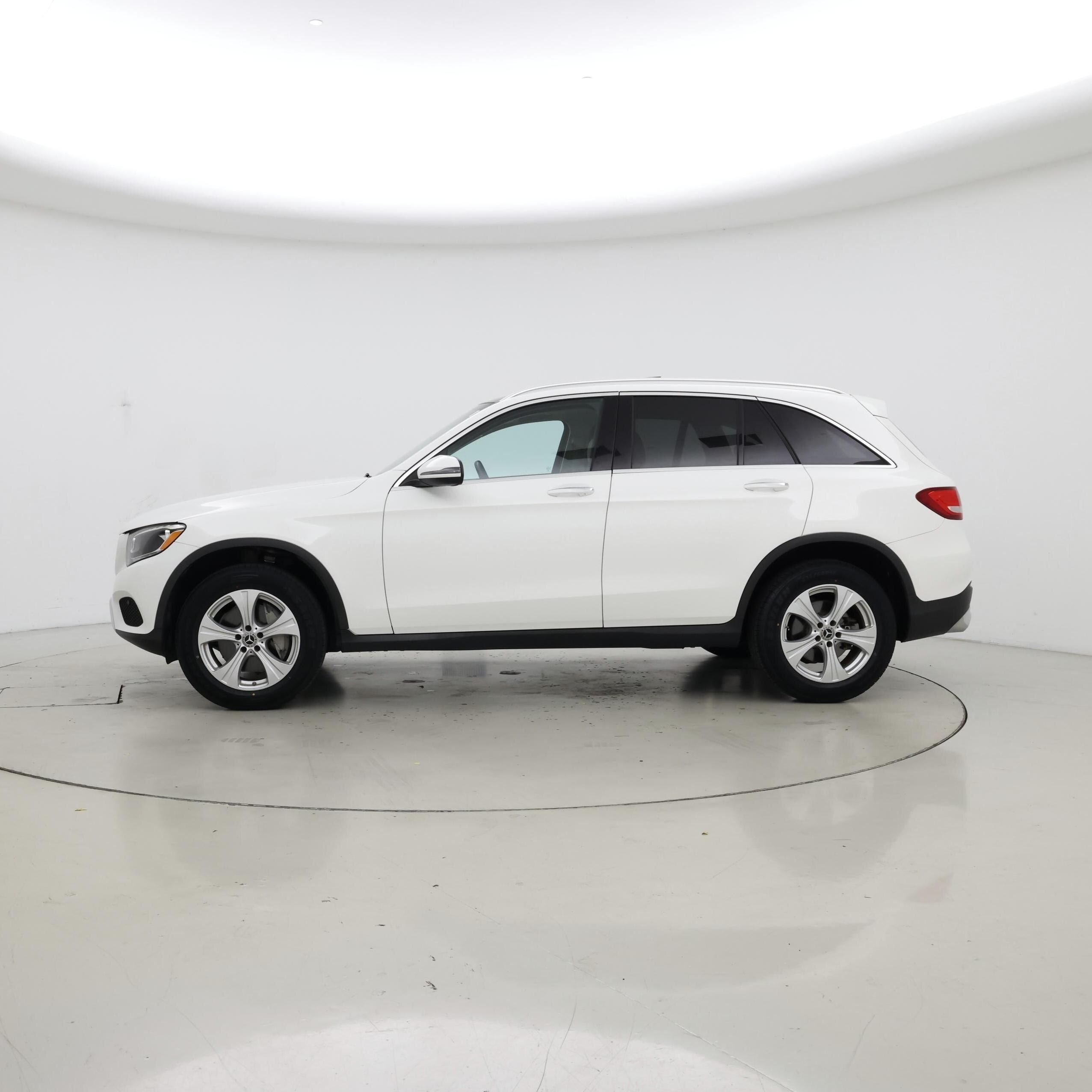 Thumbnail: 2018 Mercedes-Benz GLC - 3