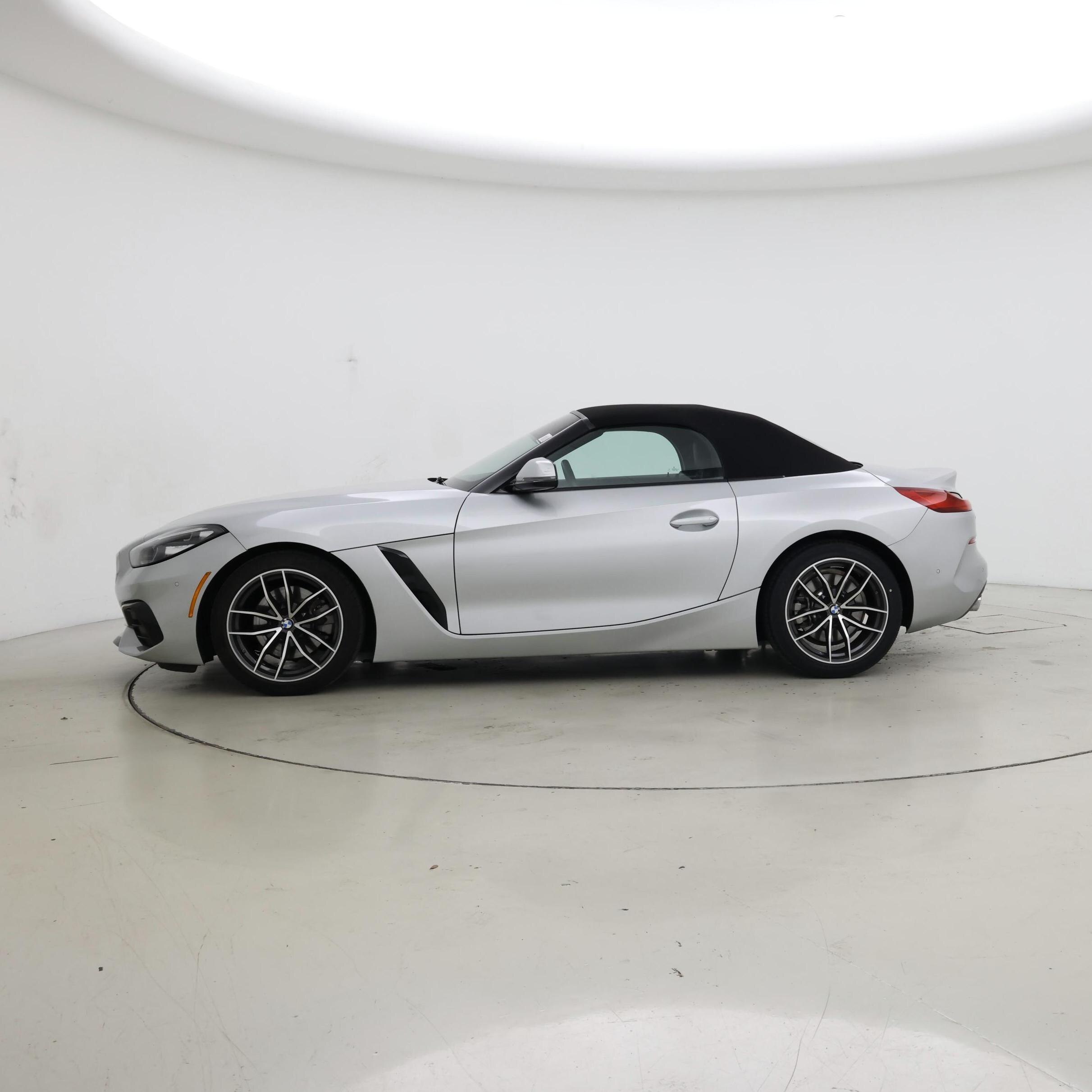 Thumbnail: 2021 BMW Z4 - 3