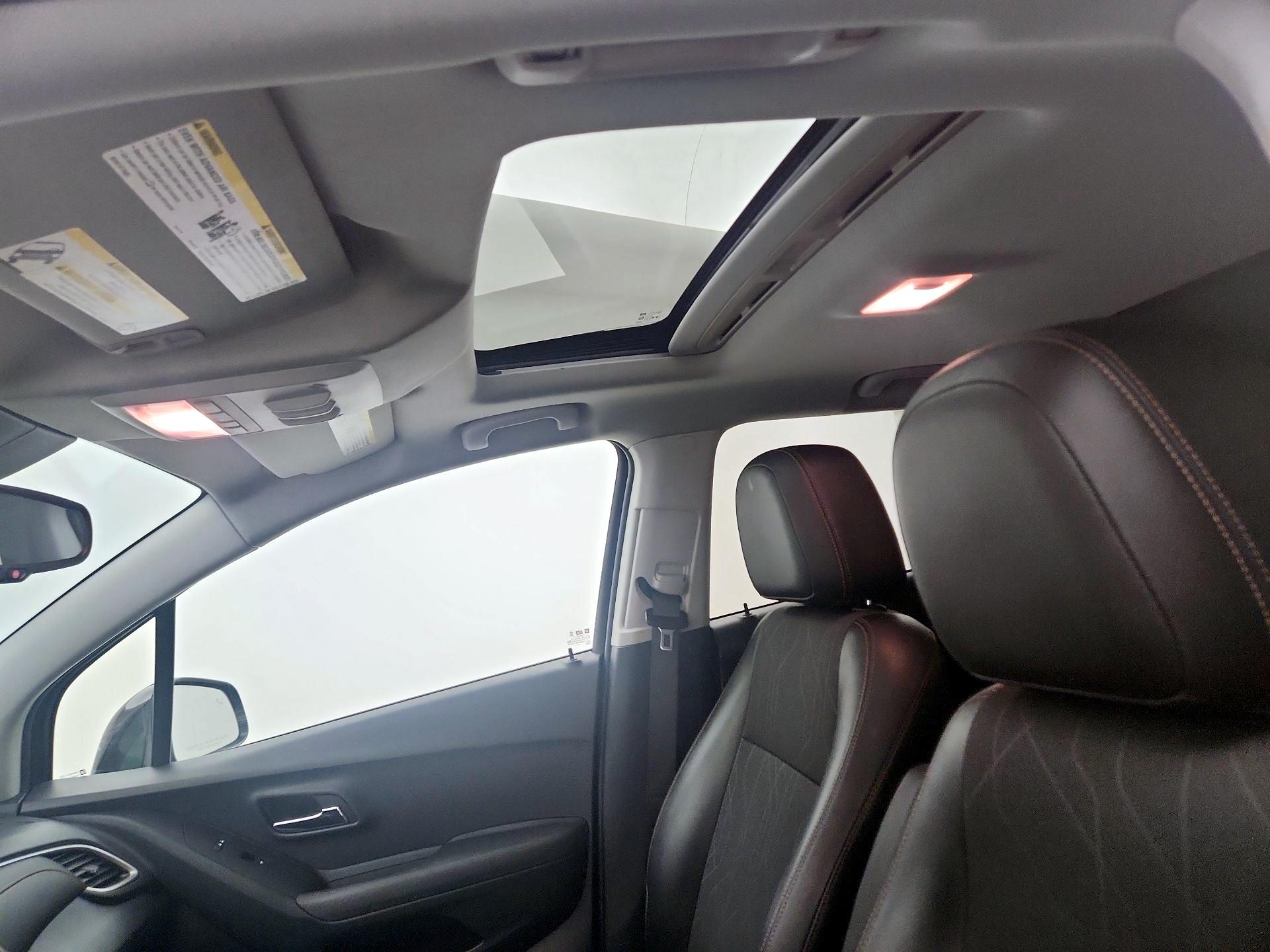 Thumbnail: 2020 Chevrolet Trax - 19