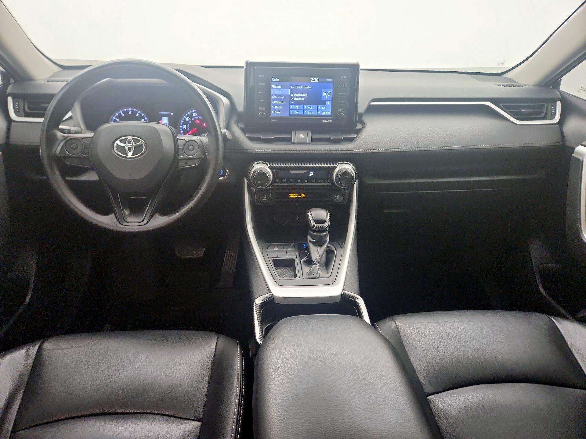 Thumbnail: 2020 Toyota RAV4 - 9