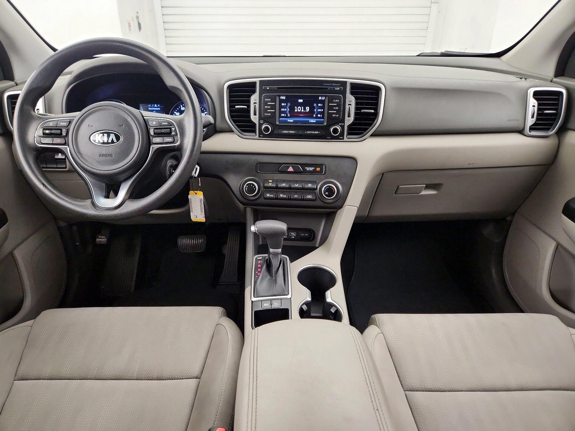 Thumbnail: 2017 Kia Sportage - 9