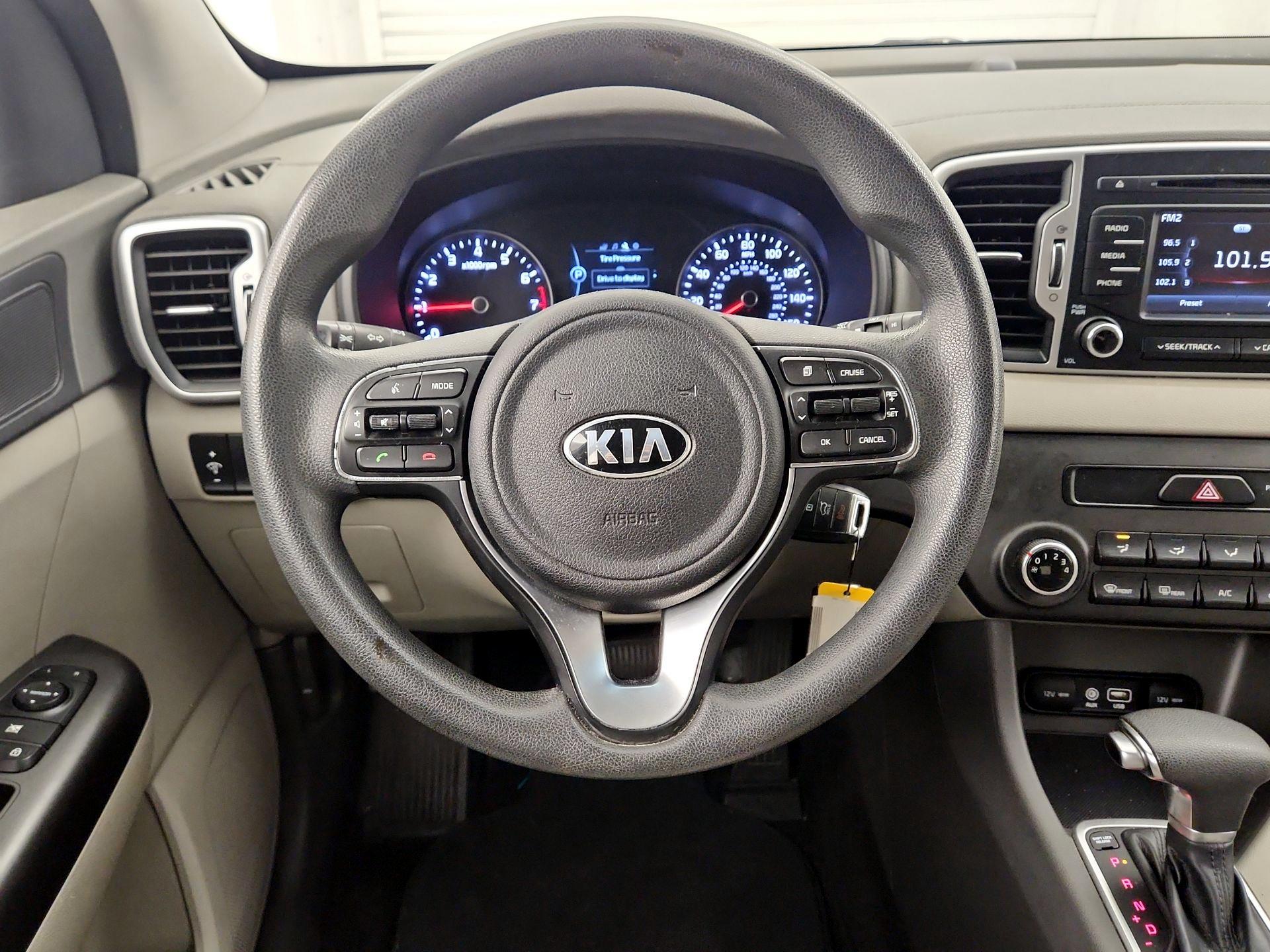 Thumbnail: 2017 Kia Sportage - 10