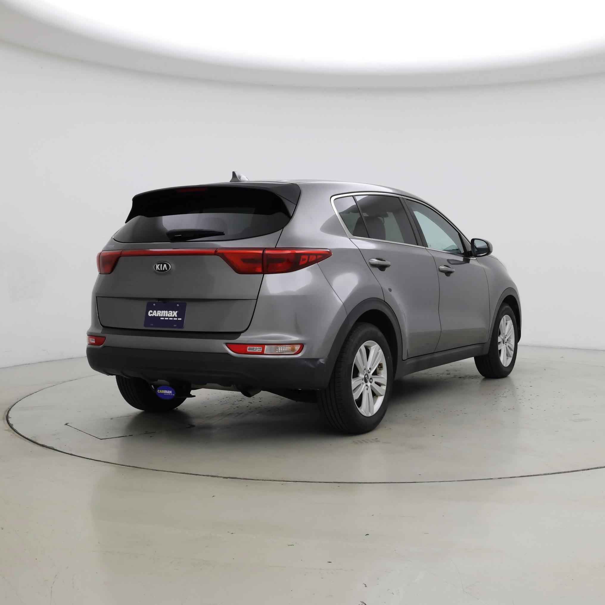 Thumbnail: 2017 Kia Sportage - 8