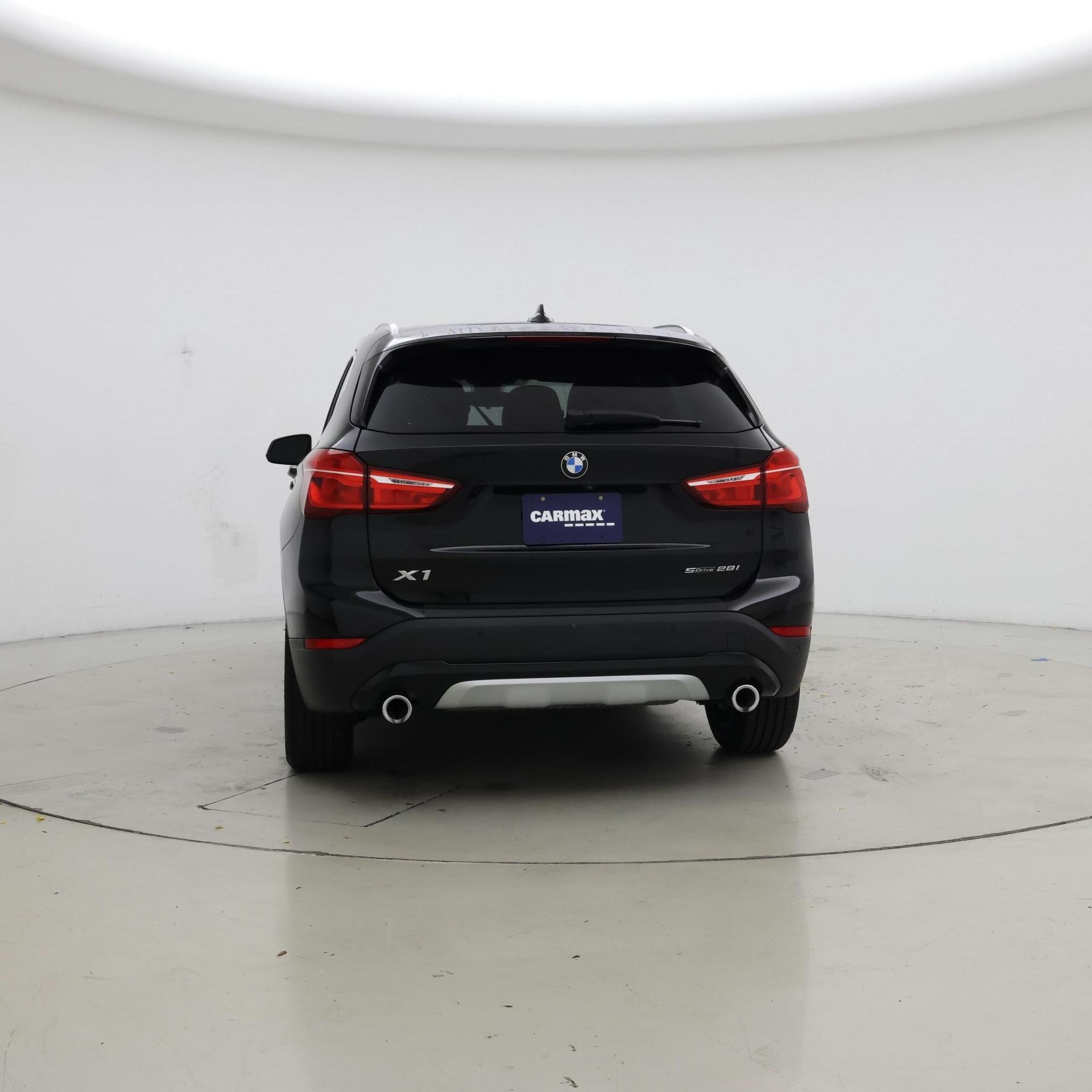 Thumbnail: 2021 BMW X1 - 6