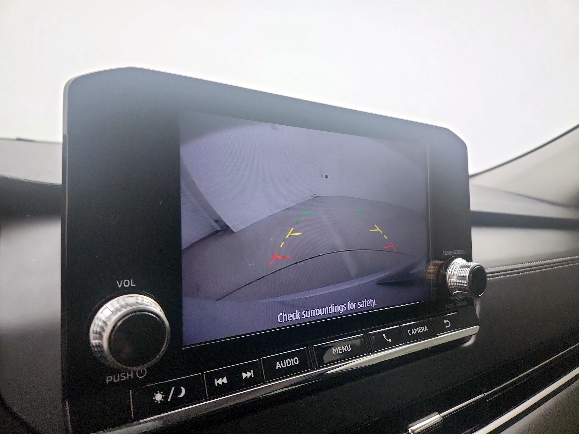 Thumbnail: 2022 Mitsubishi Outlander - 14