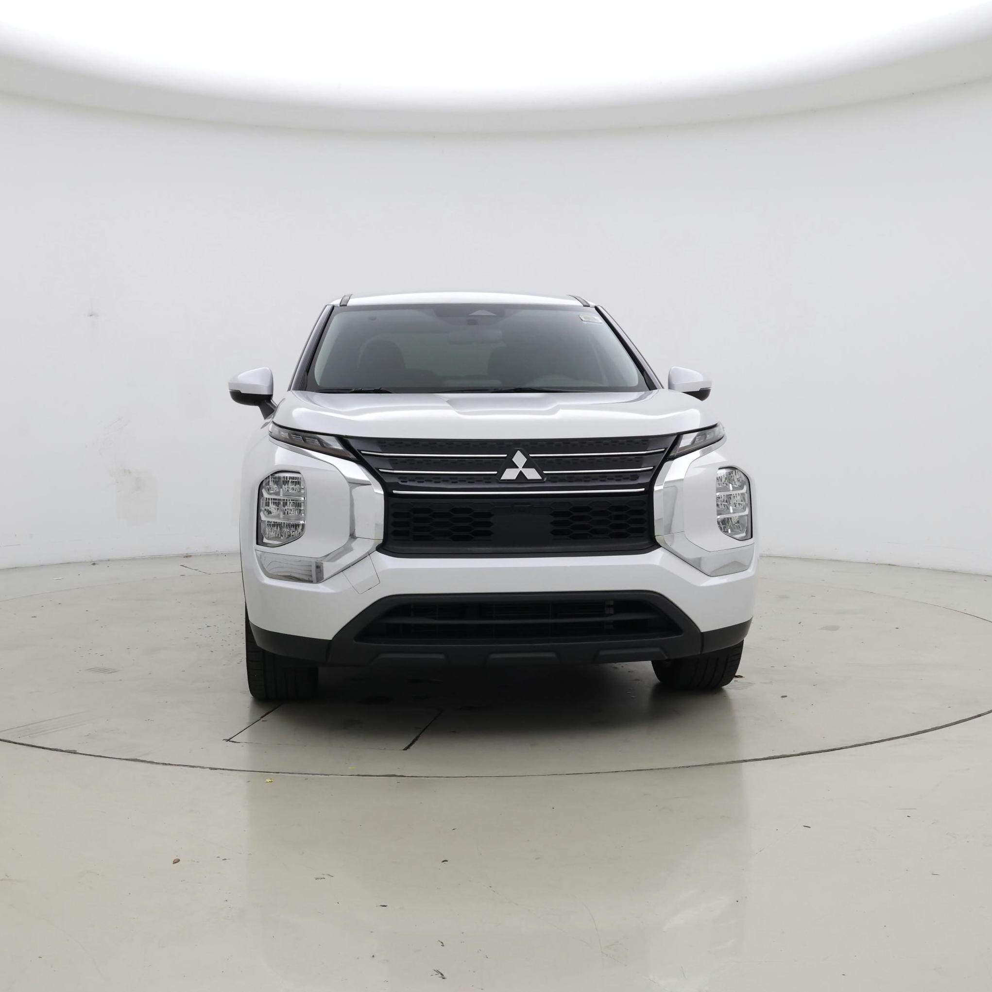 Thumbnail: 2022 Mitsubishi Outlander - 5