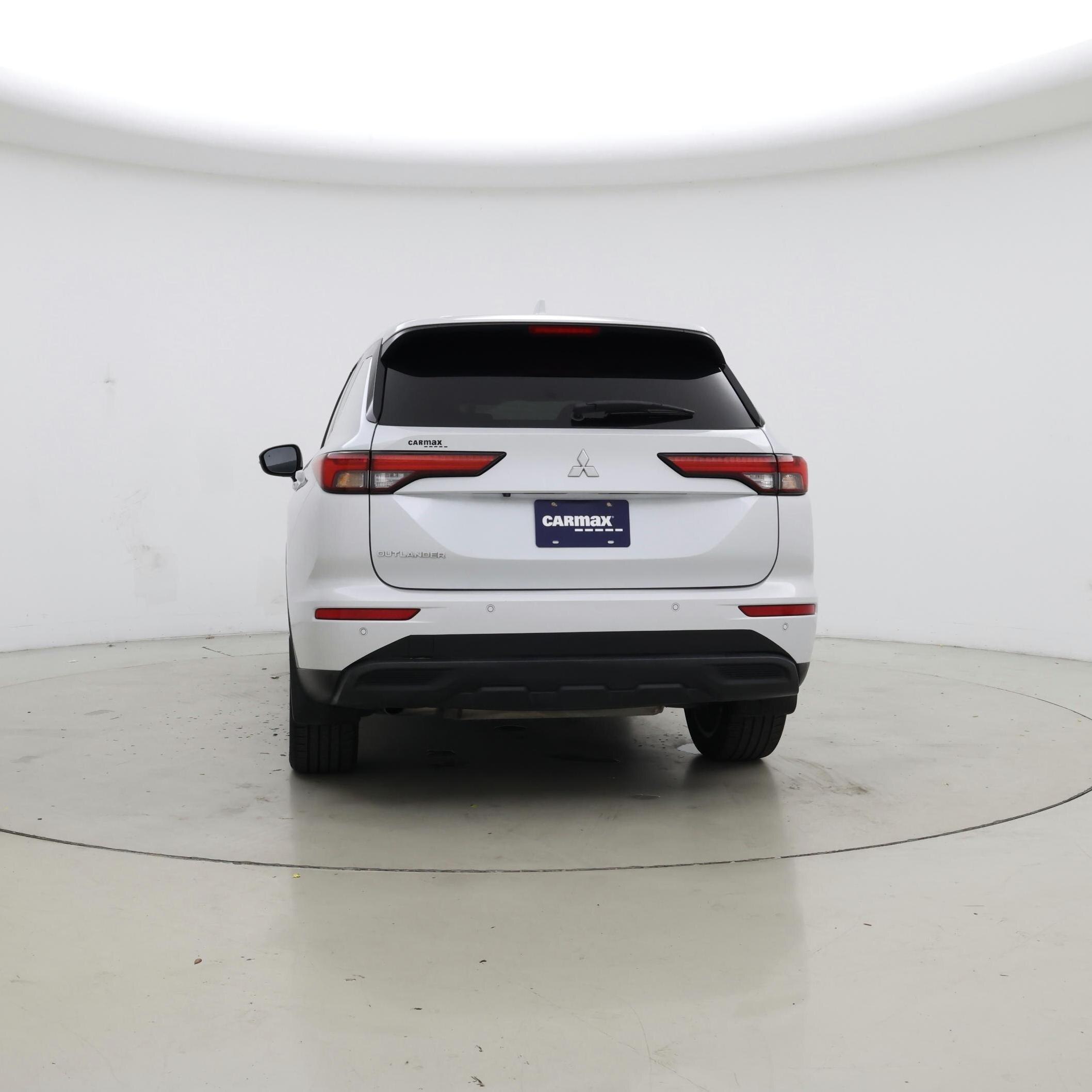 Thumbnail: 2022 Mitsubishi Outlander - 6