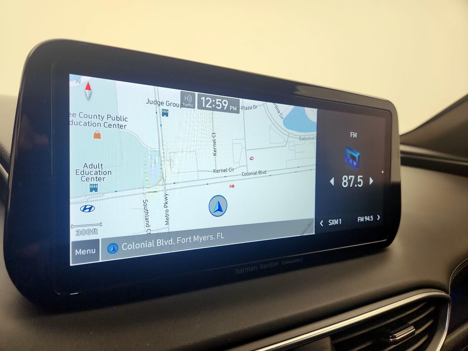 Thumbnail: 2022 Hyundai Santa Fe - 14