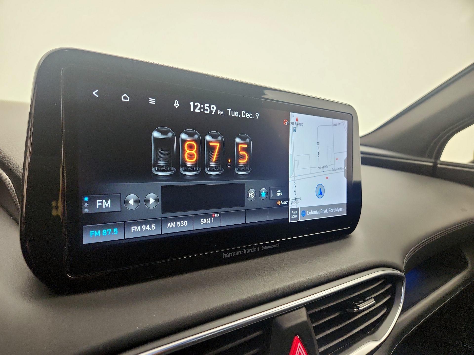 Thumbnail: 2022 Hyundai Santa Fe - 16