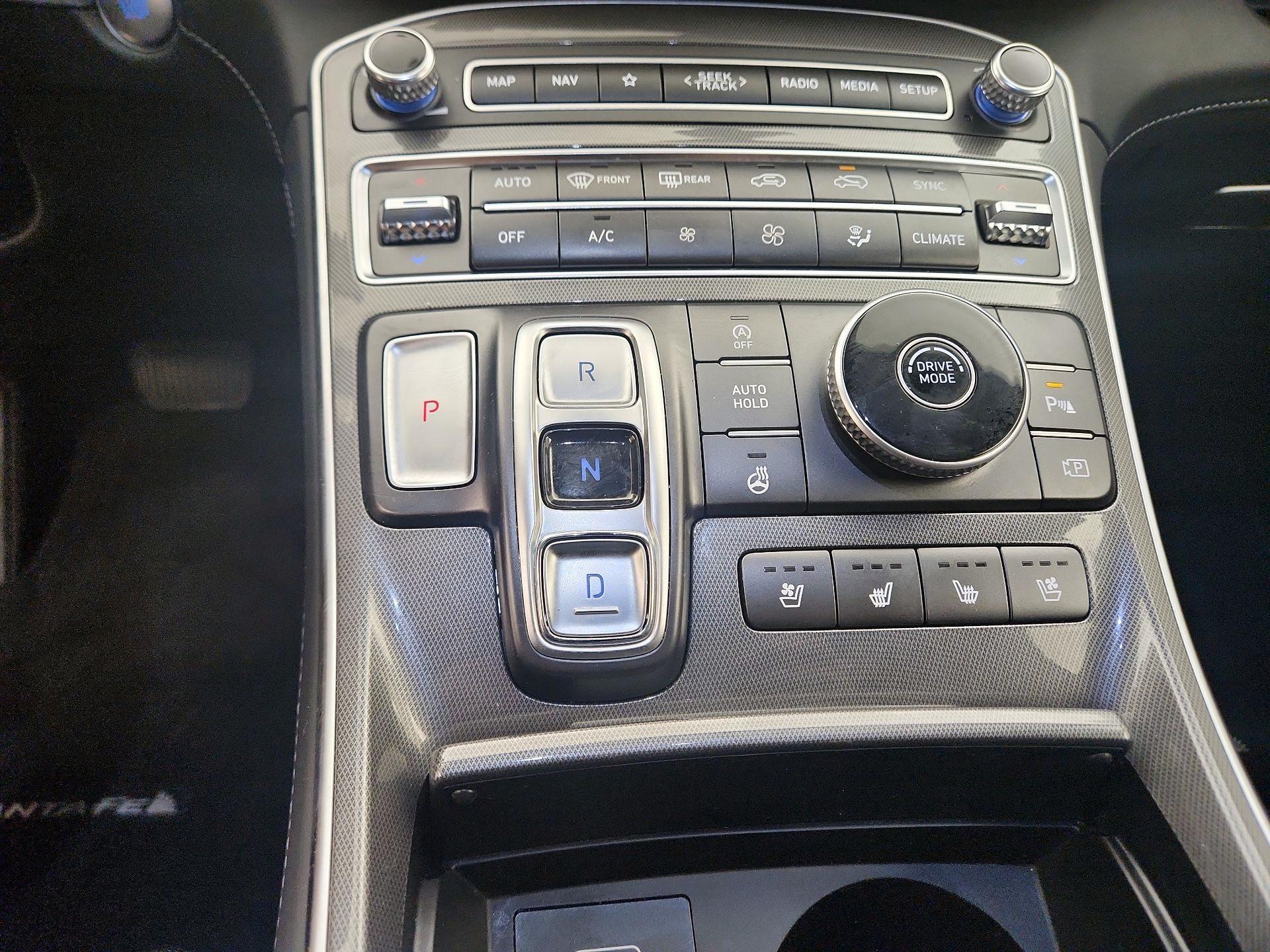 Thumbnail: 2022 Hyundai Santa Fe - 18