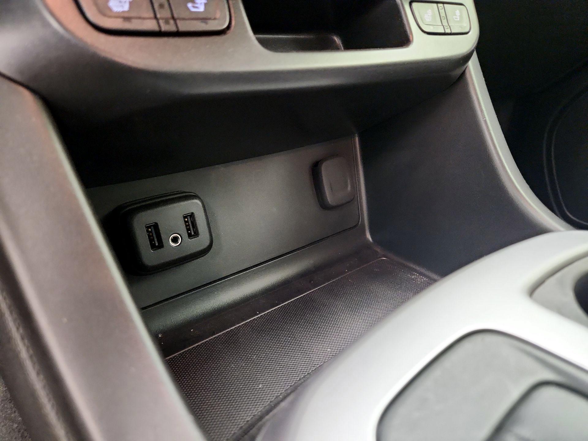 Thumbnail: 2019 Chevrolet Colorado - 18