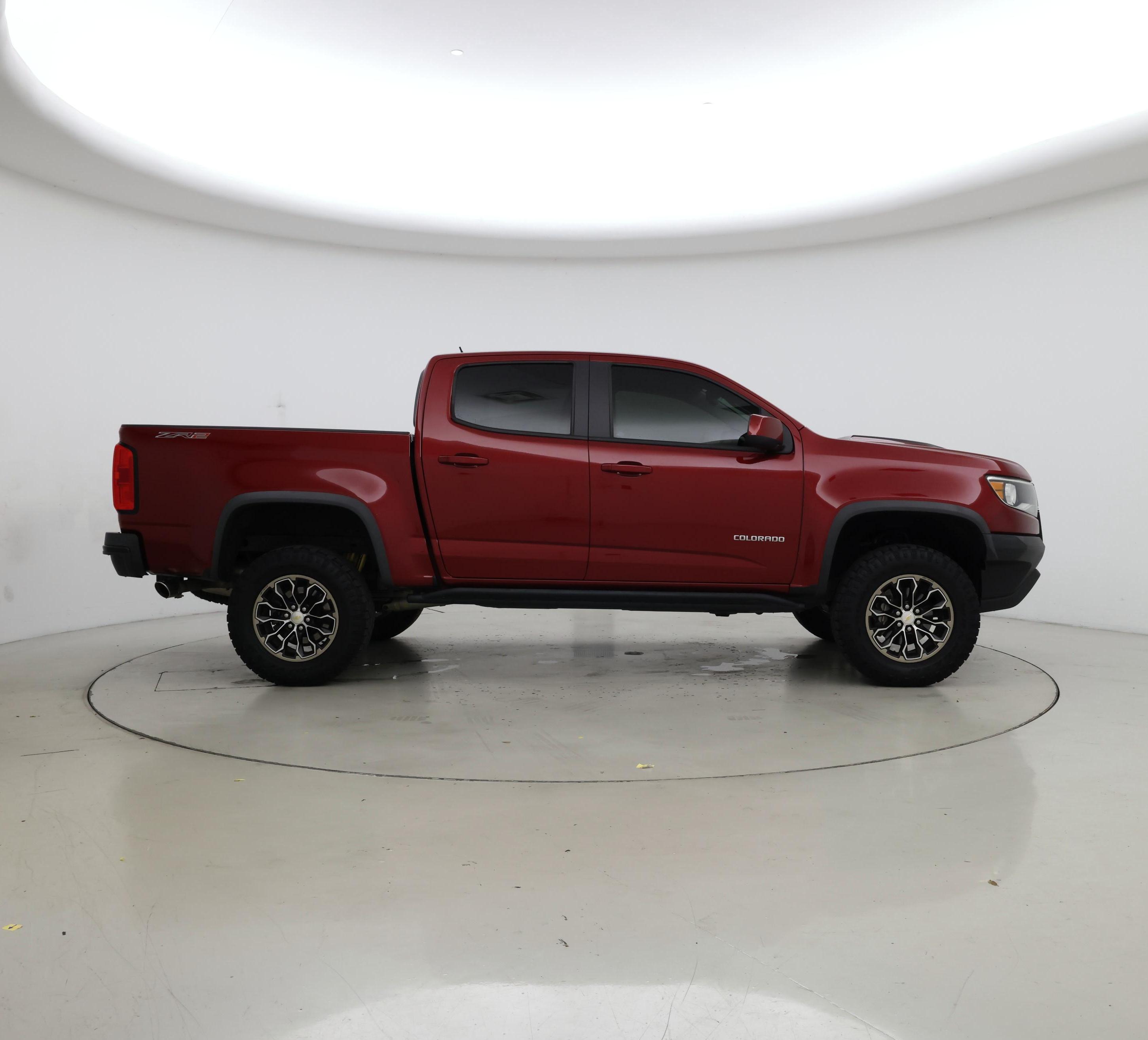 Thumbnail: 2019 Chevrolet Colorado - 7