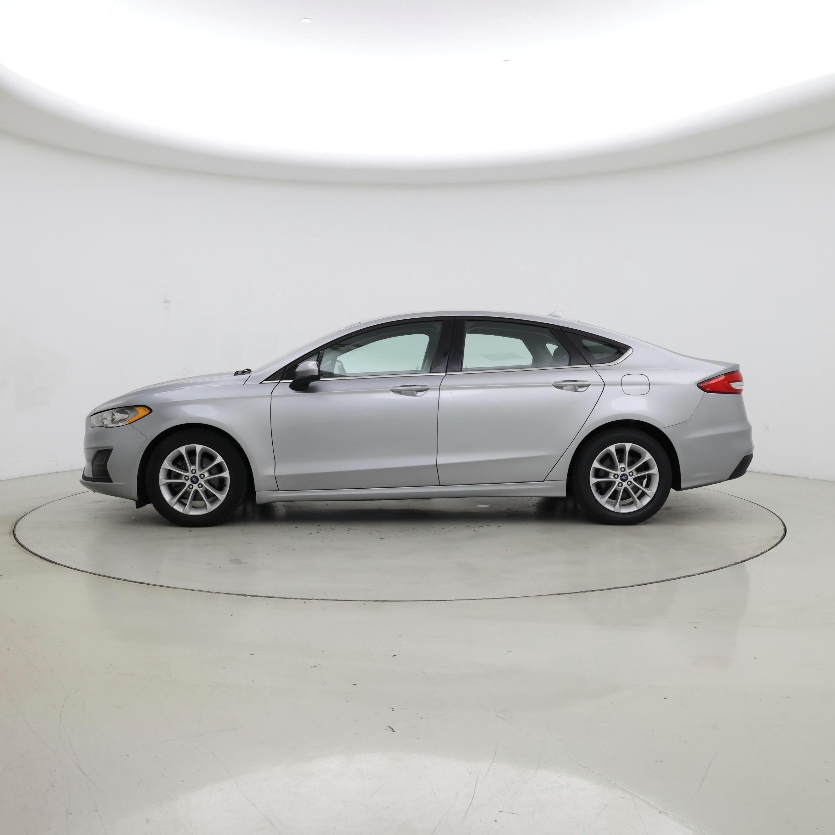 Thumbnail: 2020 Ford Fusion - 3