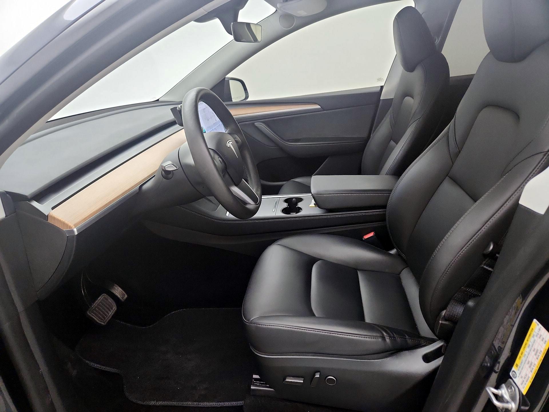 Thumbnail: 2024 Tesla Model Y - 11