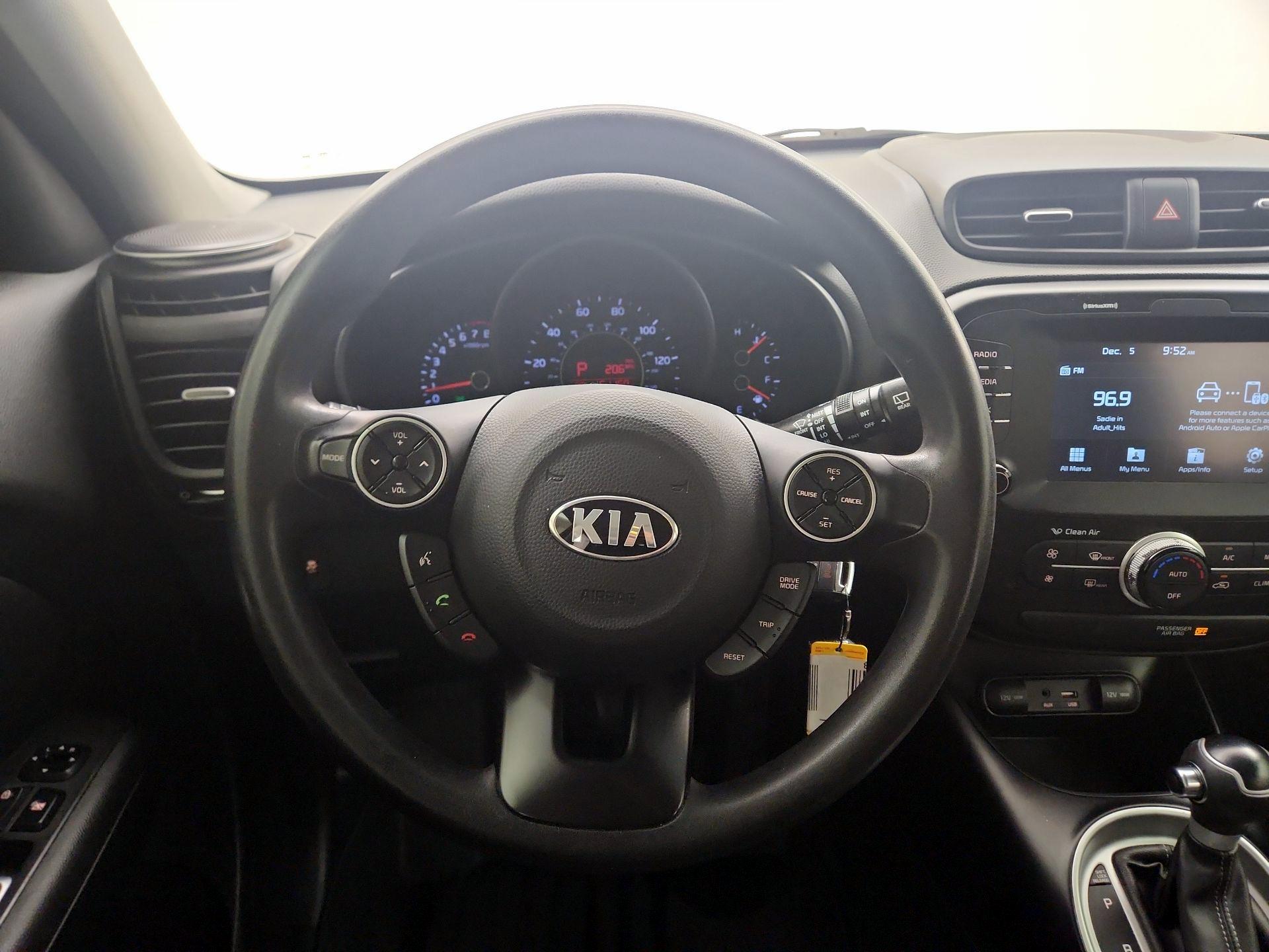 Thumbnail: 2019 Kia Soul - 10