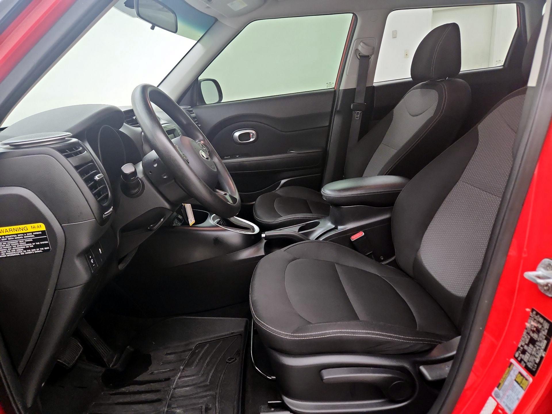 Thumbnail: 2019 Kia Soul - 11