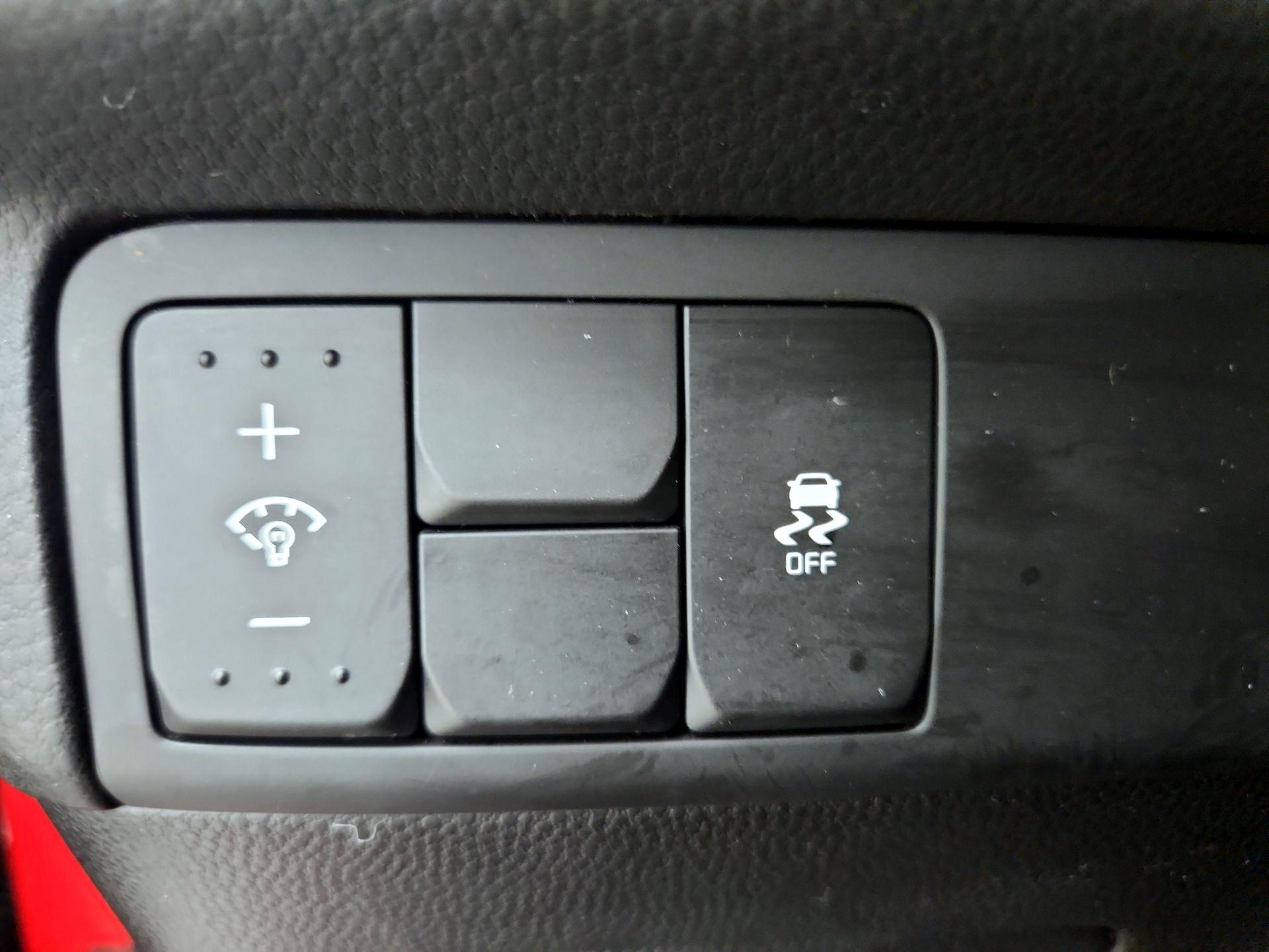 Thumbnail: 2019 Kia Soul - 13