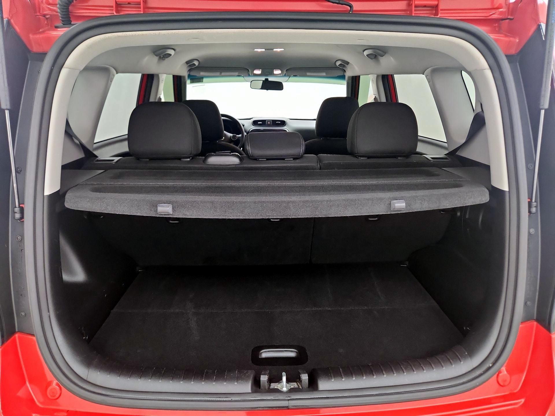 Thumbnail: 2019 Kia Soul - 20