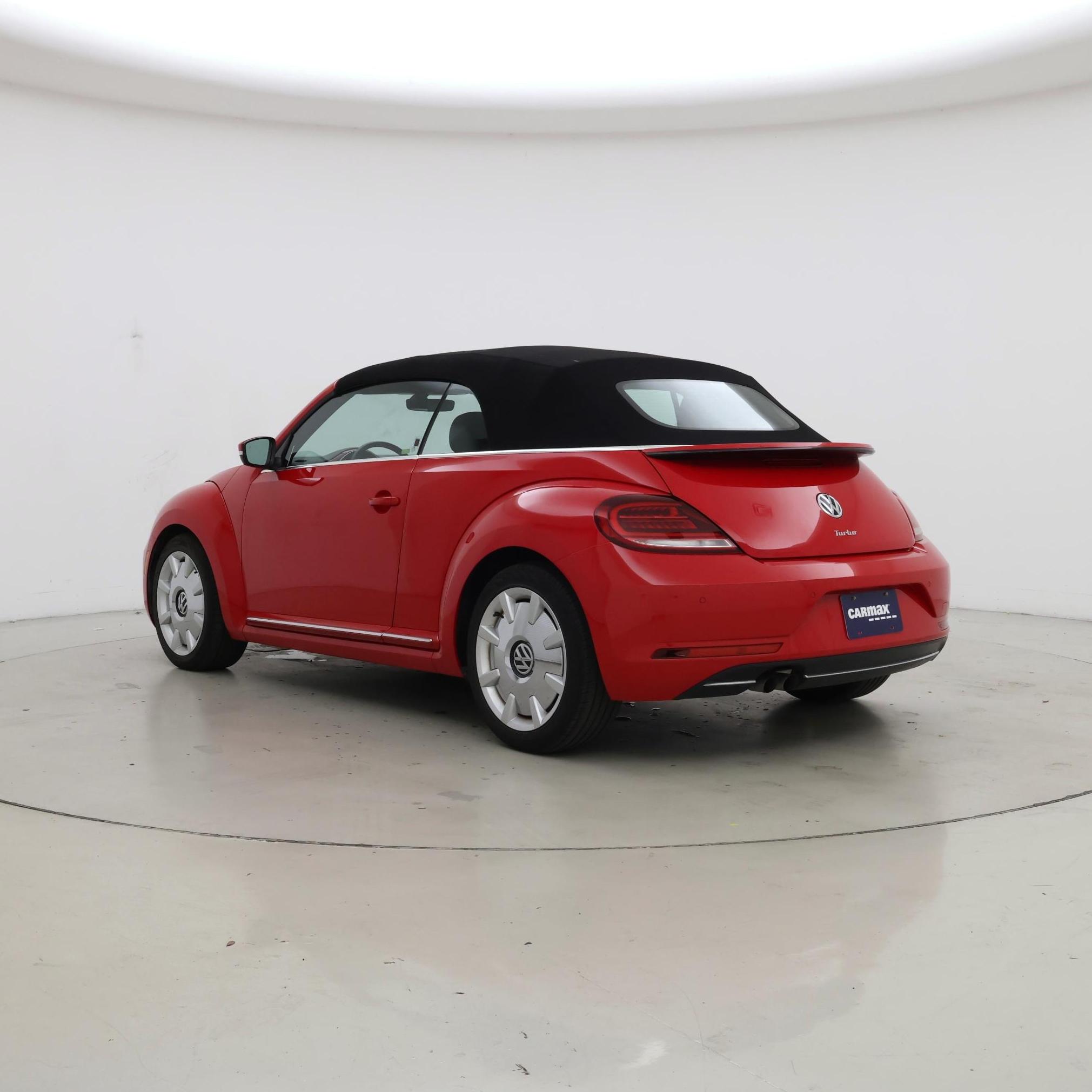 Thumbnail: 2019 Volkswagen Beetle - 2