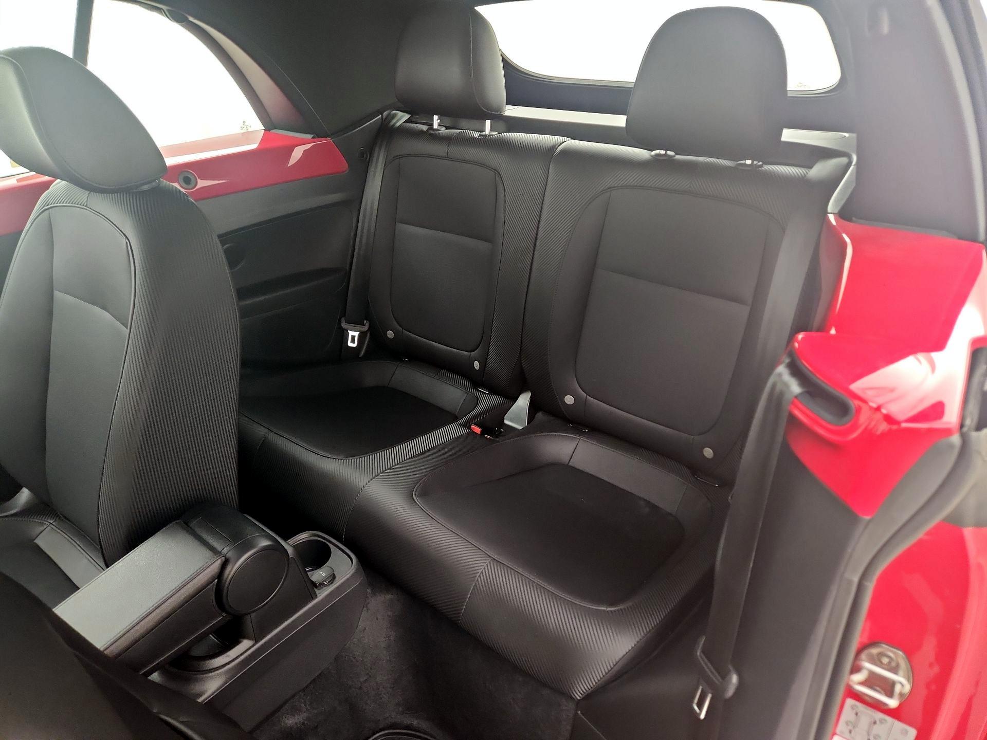 Thumbnail: 2019 Volkswagen Beetle - 20