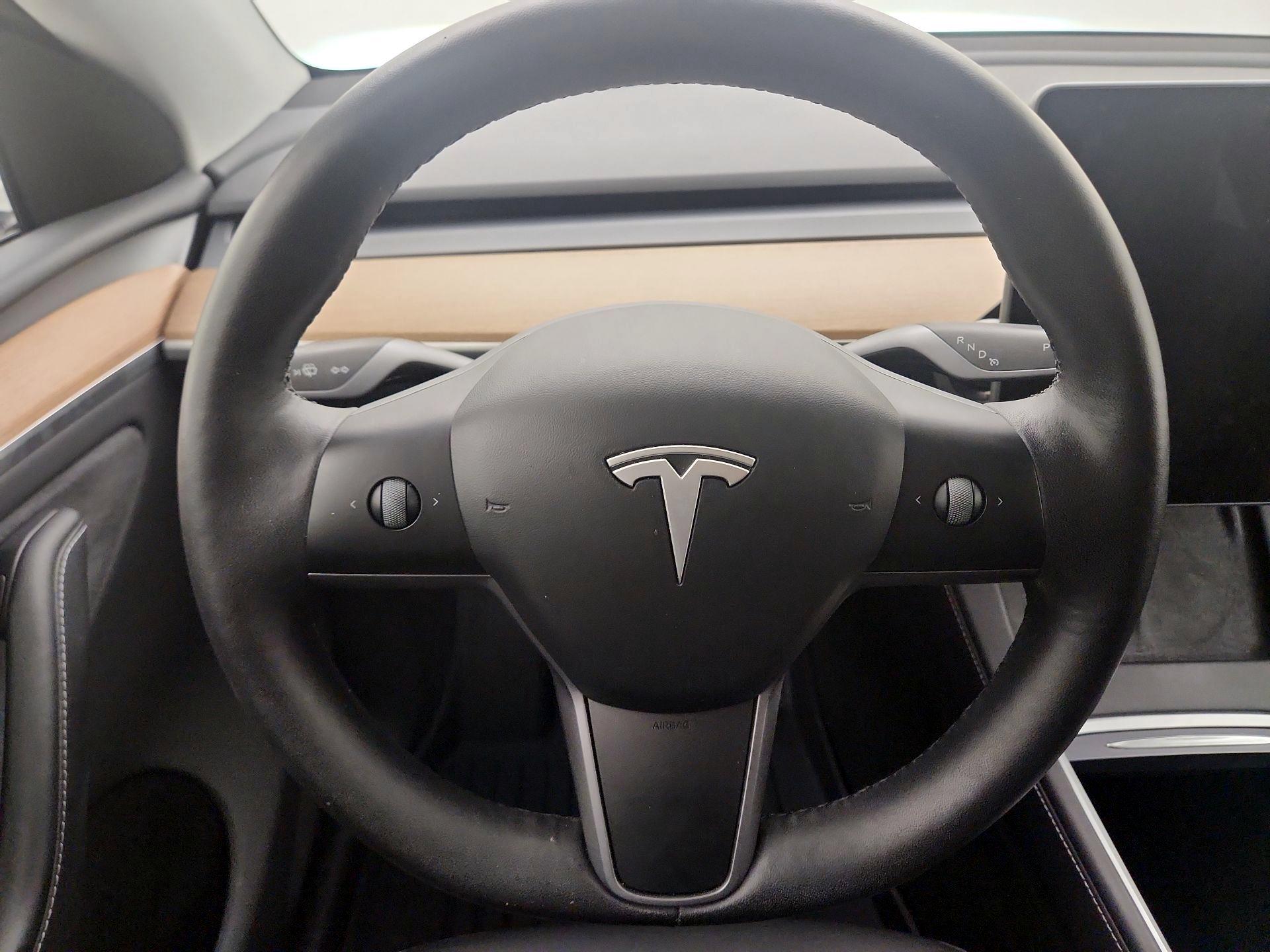 Thumbnail: 2024 Tesla Model Y - 10