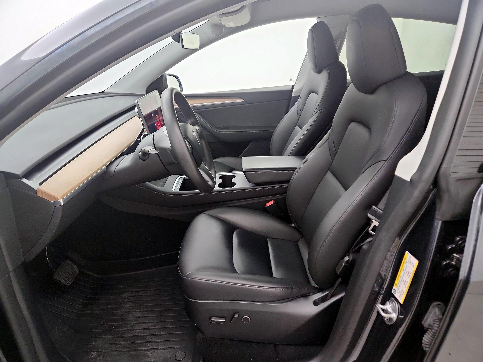 Thumbnail: 2024 Tesla Model Y - 11