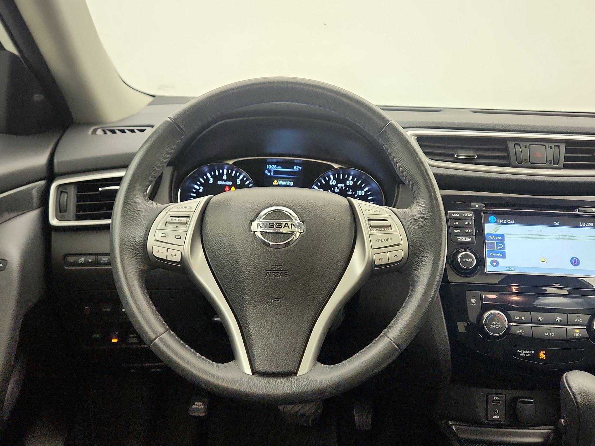 Thumbnail: 2016 Nissan Rogue - 10