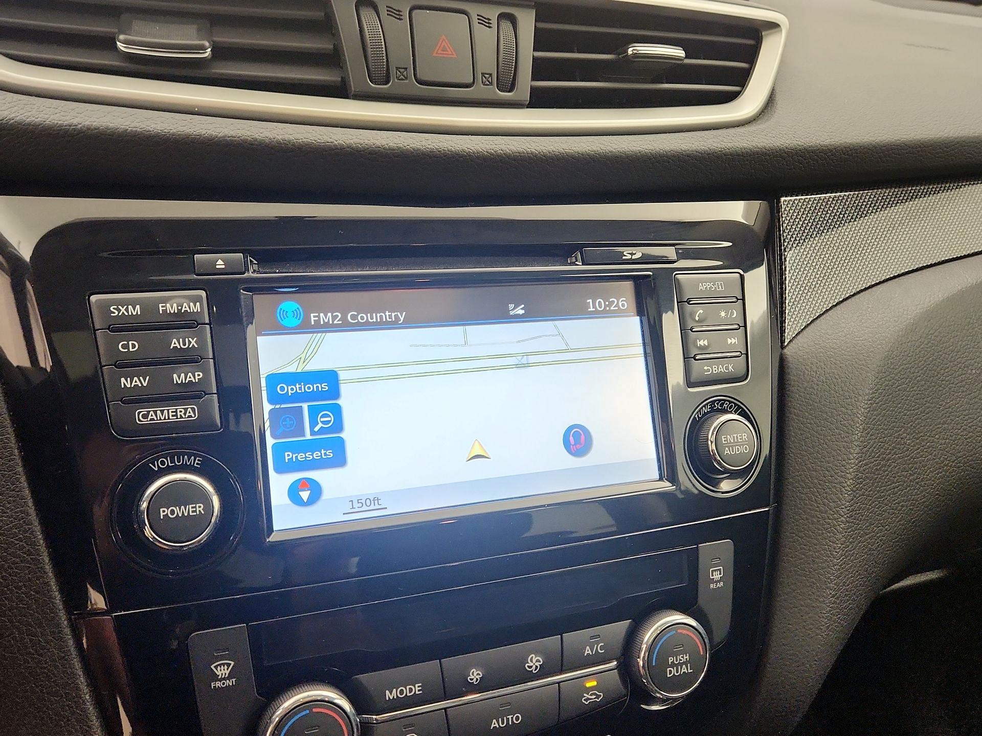 Thumbnail: 2016 Nissan Rogue - 14