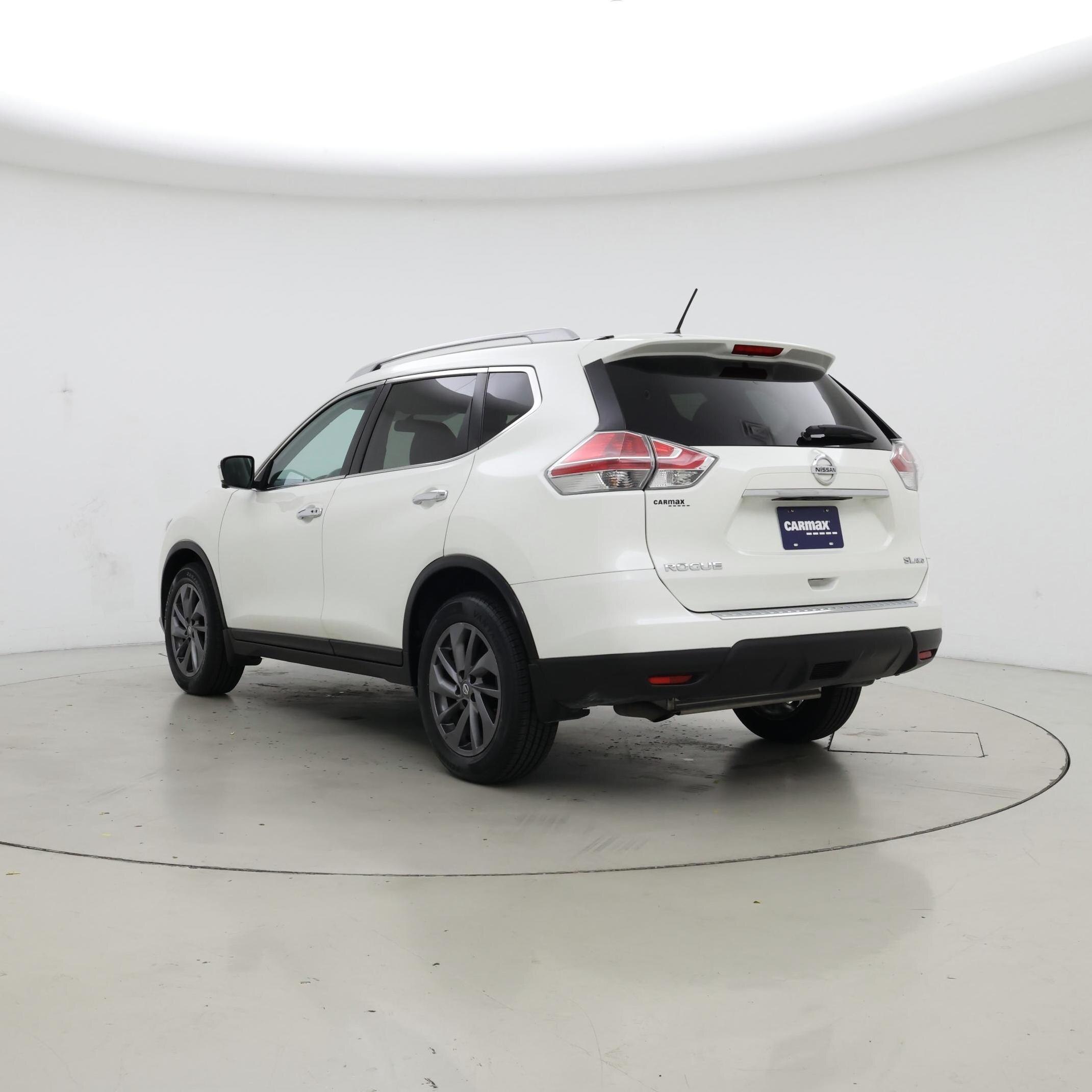 Thumbnail: 2016 Nissan Rogue - 2