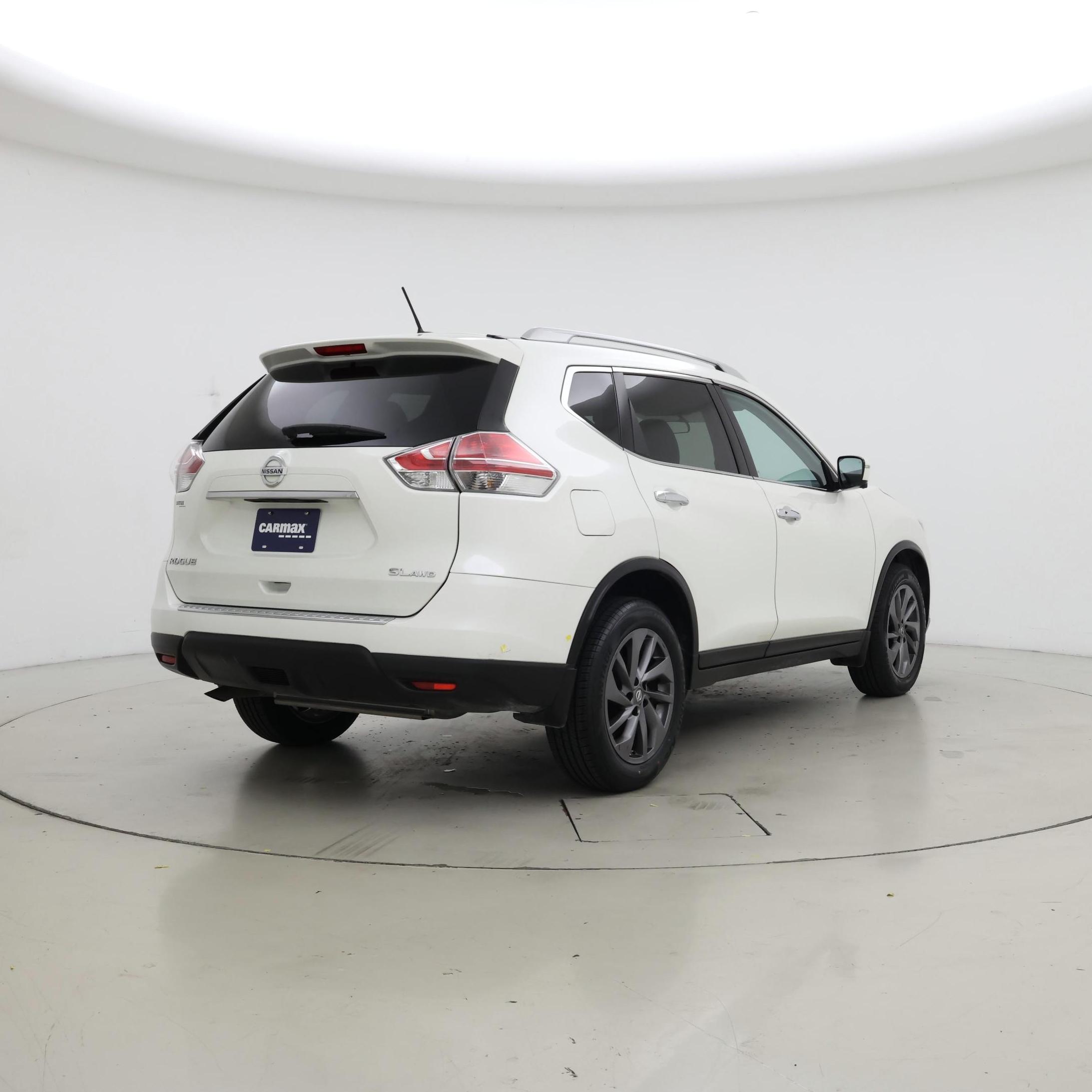 Thumbnail: 2016 Nissan Rogue - 8