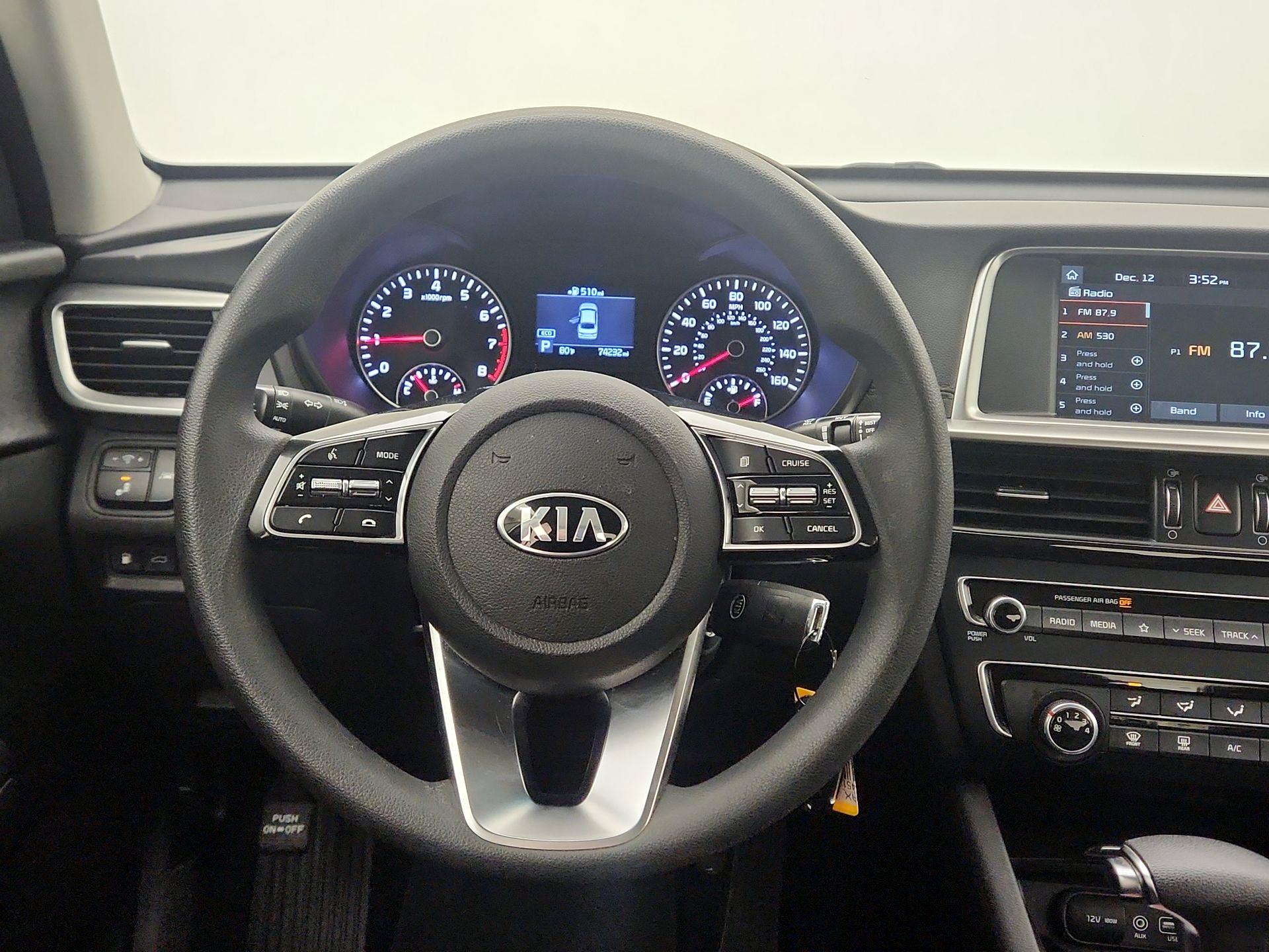 Thumbnail: 2020 Kia Optima - 10