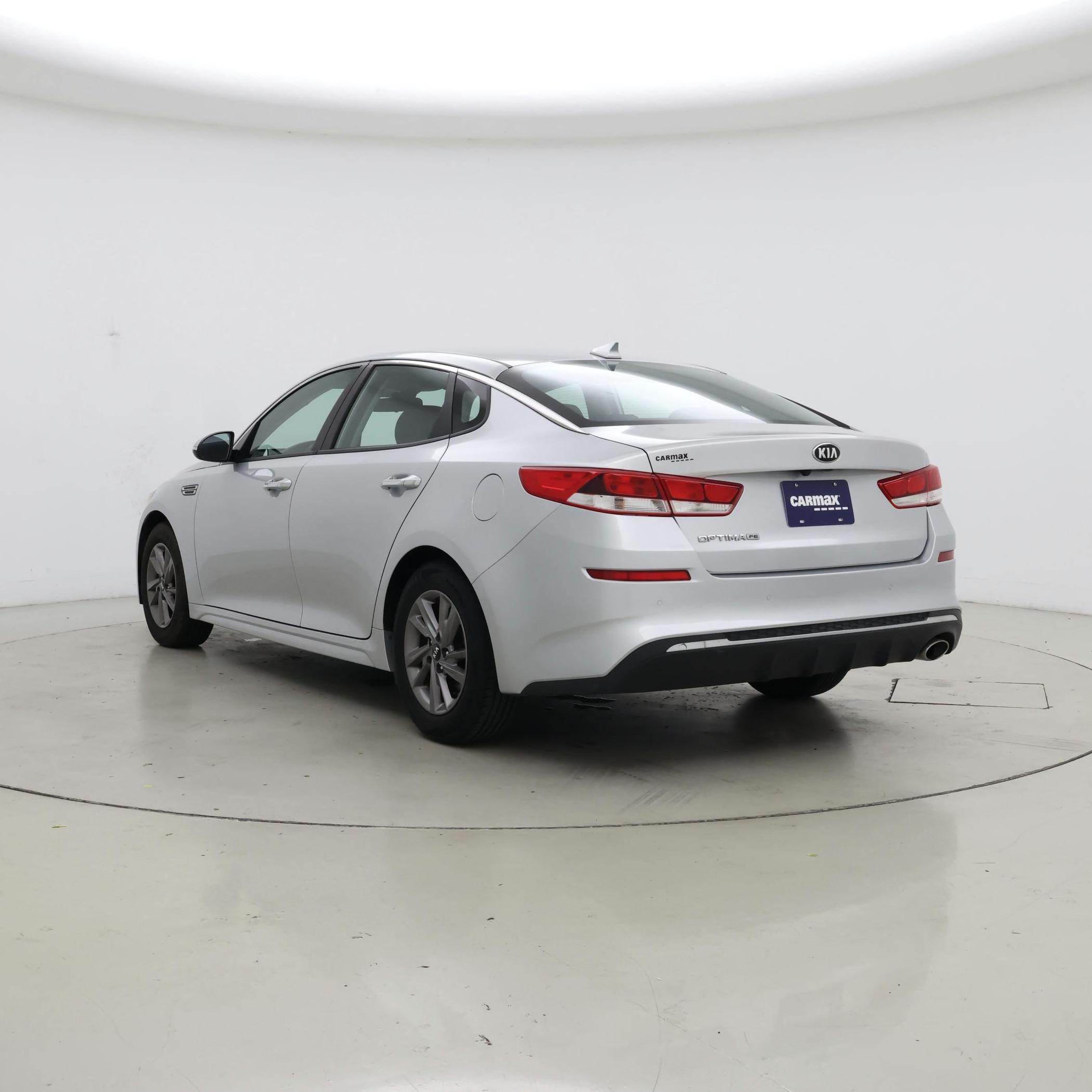 Thumbnail: 2020 Kia Optima - 2