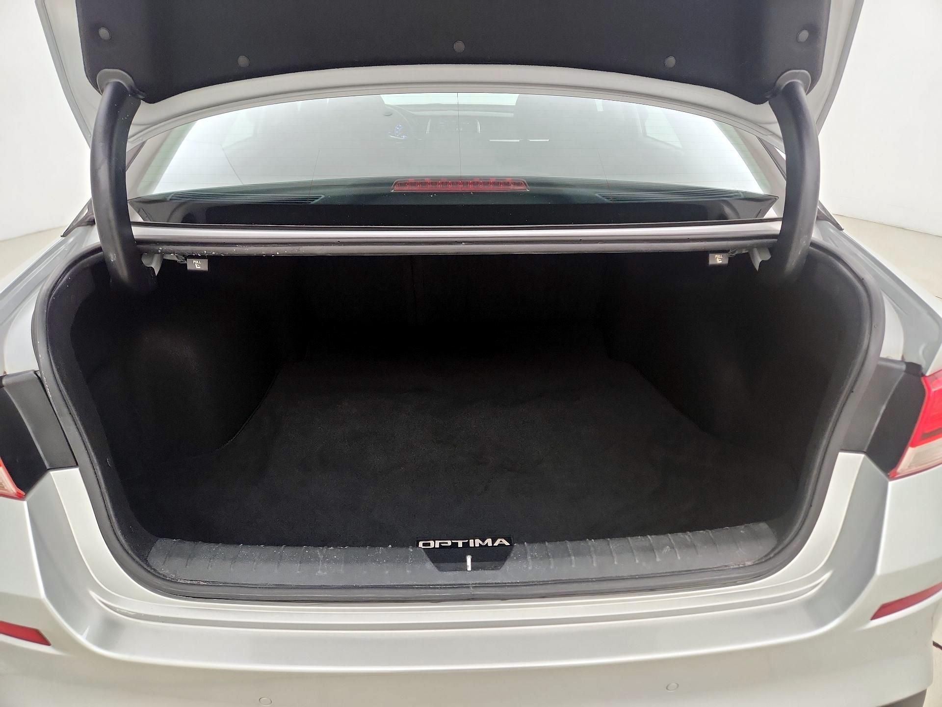 Thumbnail: 2020 Kia Optima - 20