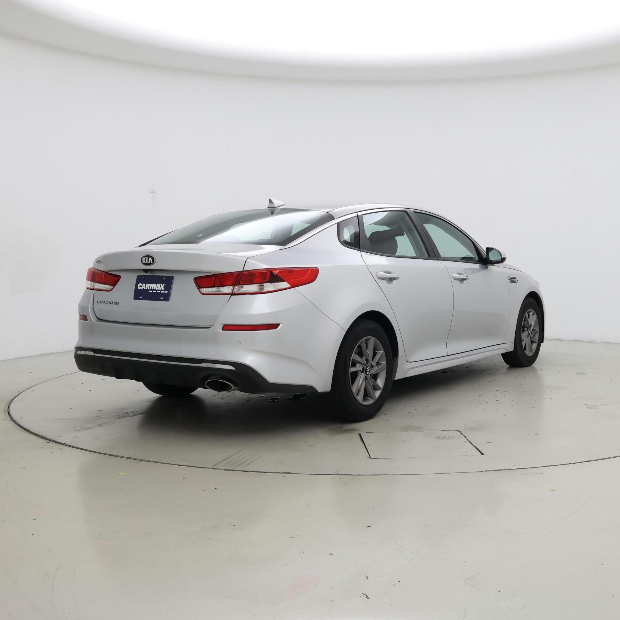 Thumbnail: 2020 Kia Optima - 8