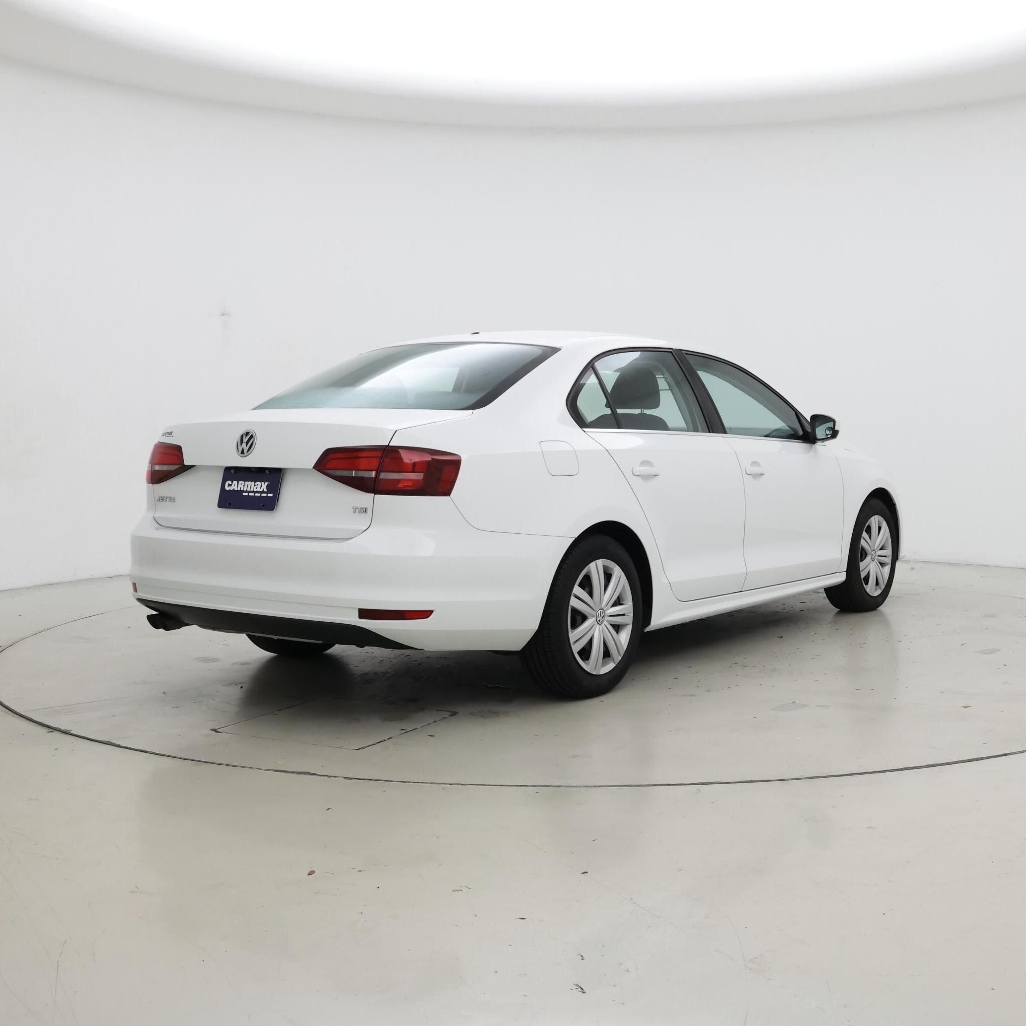 Thumbnail: 2017 Volkswagen Jetta - 8