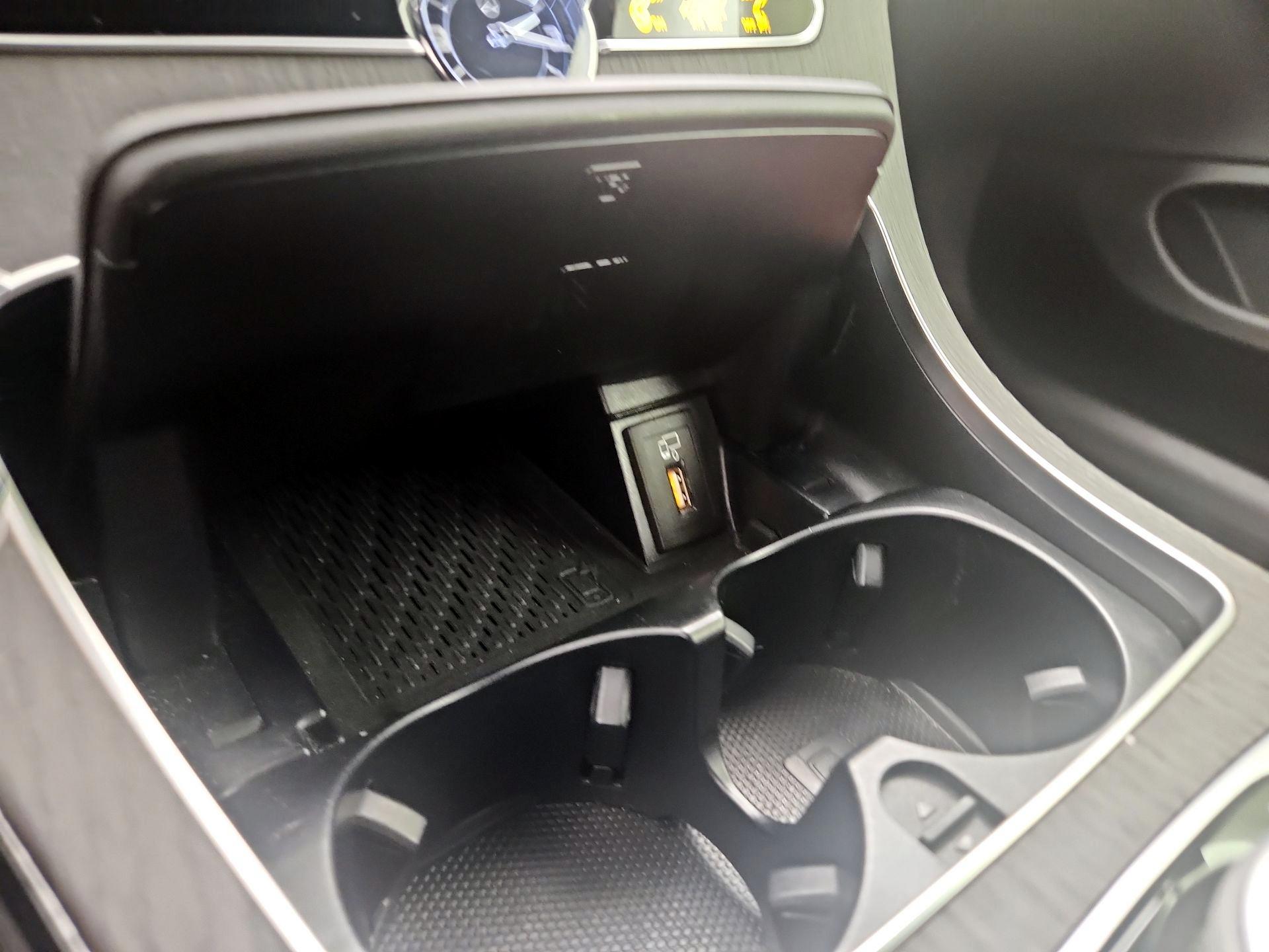 Thumbnail: 2021 Mercedes-Benz C-Class - 18