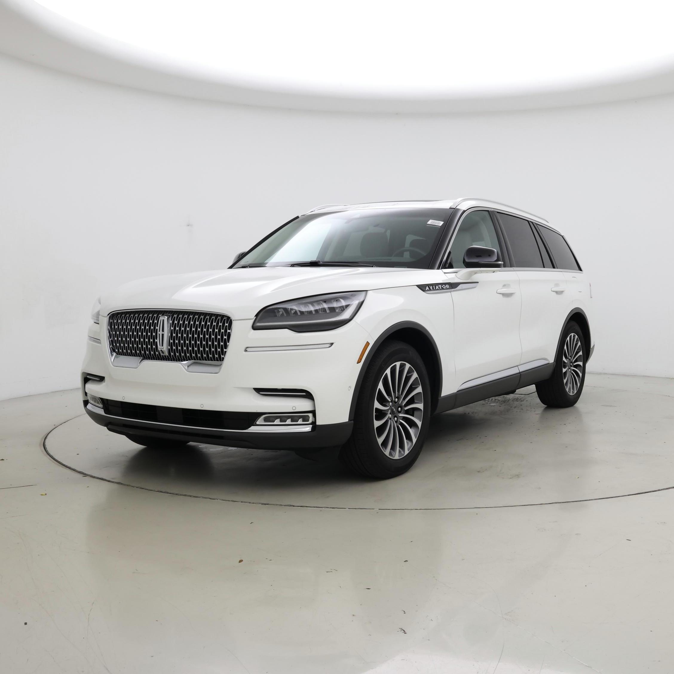 Thumbnail: 2020 Lincoln Aviator - 4