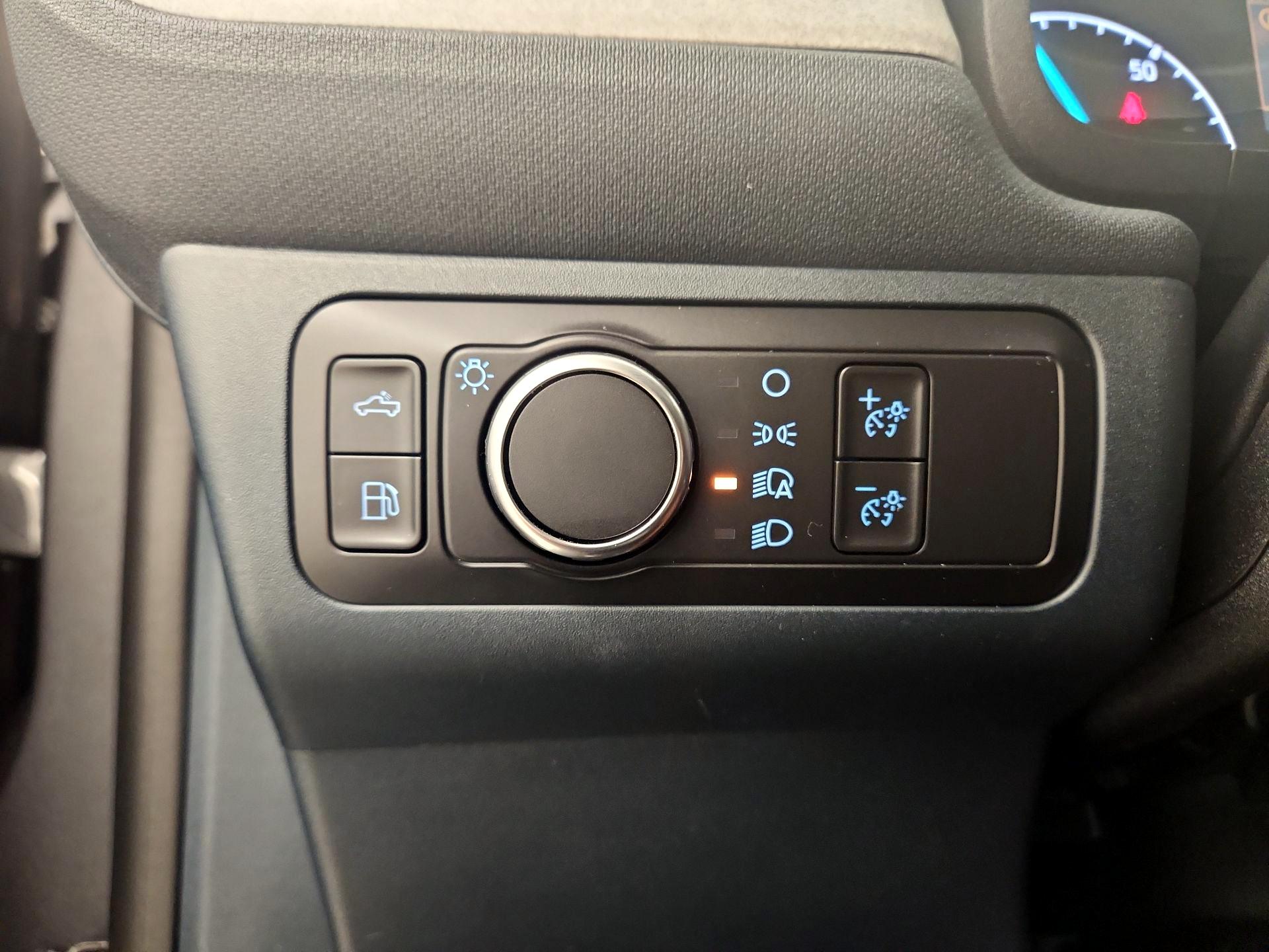 Thumbnail: 2022 Ford Maverick - 13