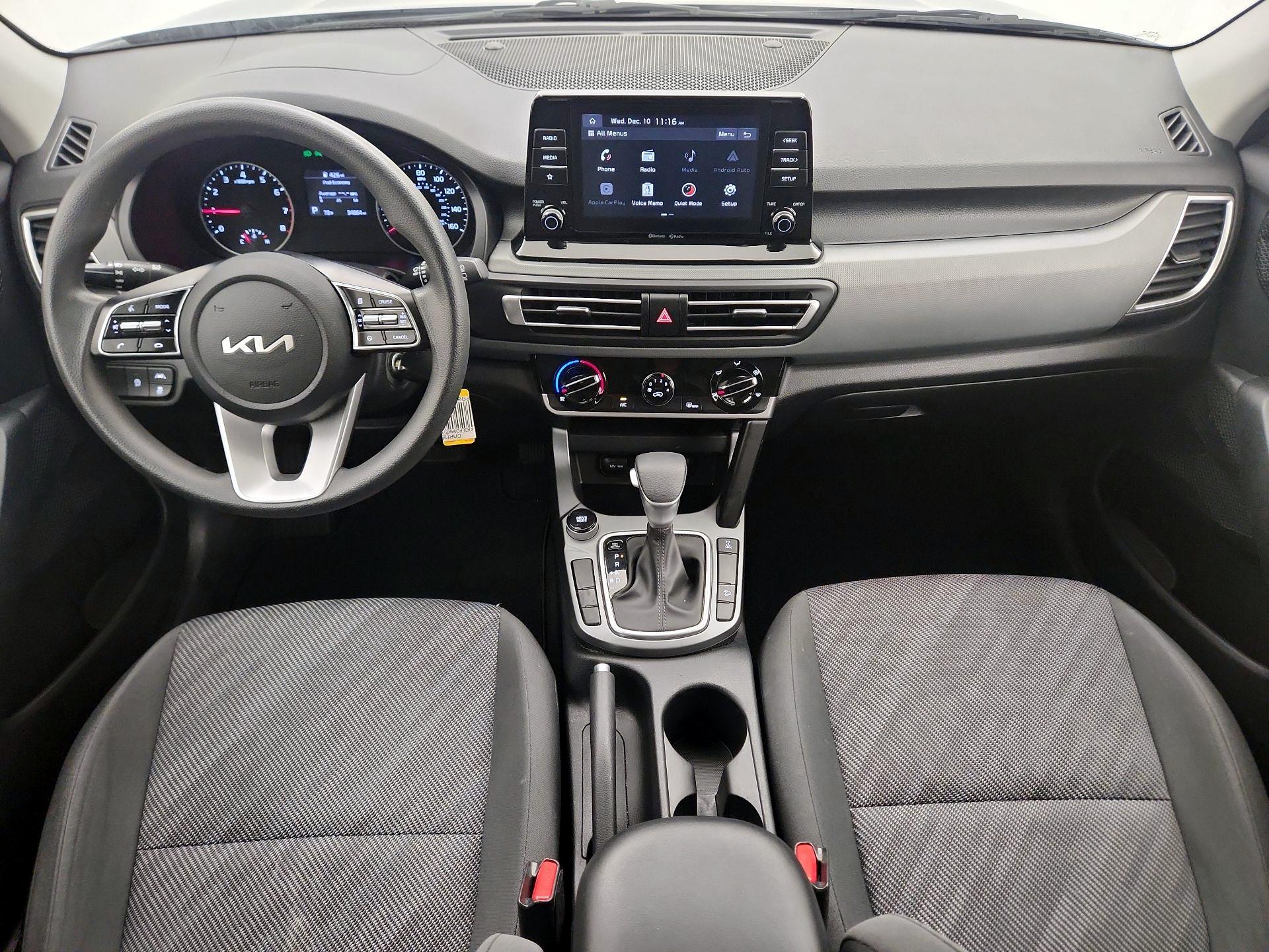 Thumbnail: 2023 Kia Seltos - 9