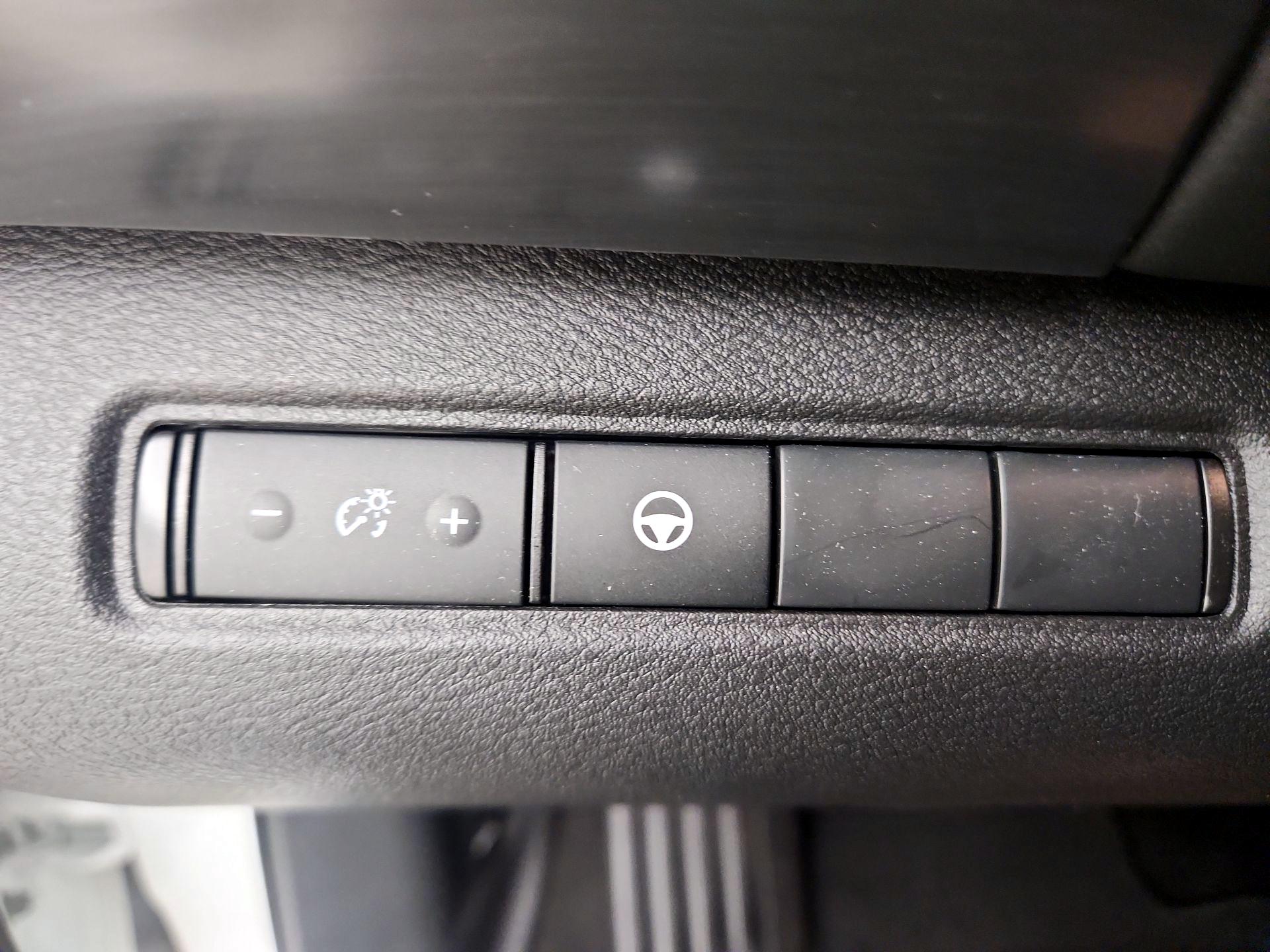 Thumbnail: 2024 Nissan Pathfinder - 13